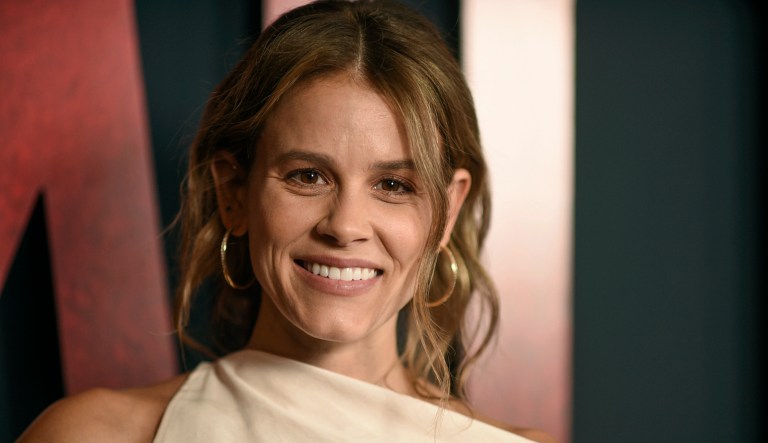 Sosie Bacon arrives at the premiere of 