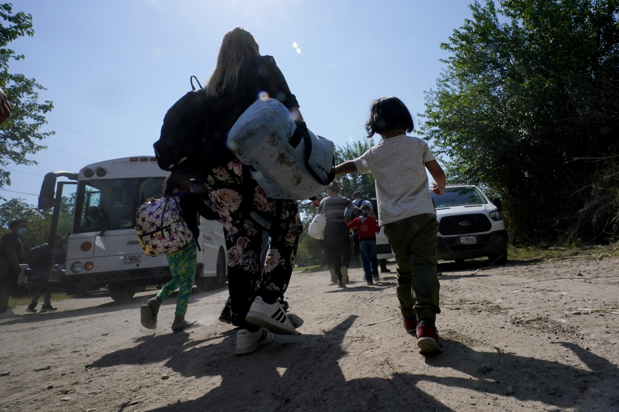 DHS to expel illegal Venezuelans via Trump-era border policy