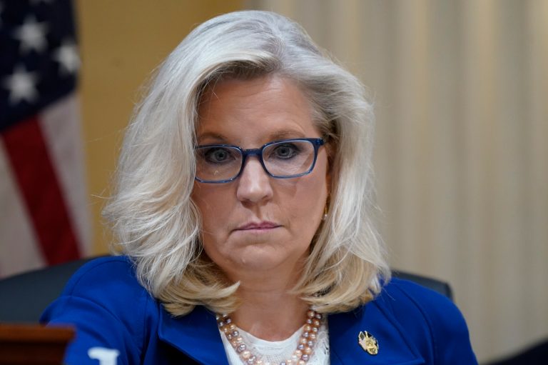 Liz Cheney says Marjorie Taylor Greene shouldn’t have security clearance after defense of document leak