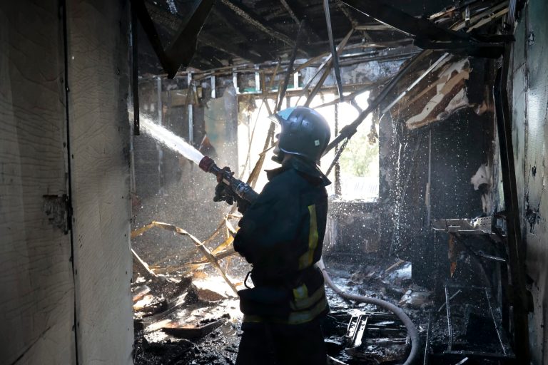 China urges all citizens to evacuate Ukraine