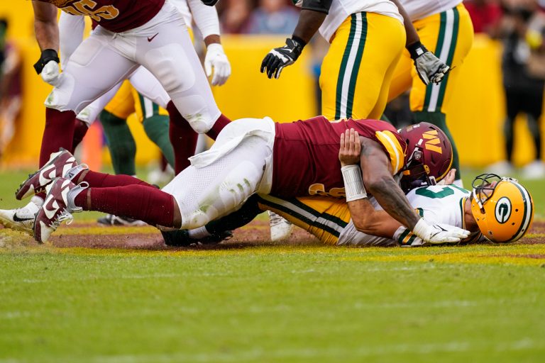 NFL considering ejecting players for roughing the passer: Report