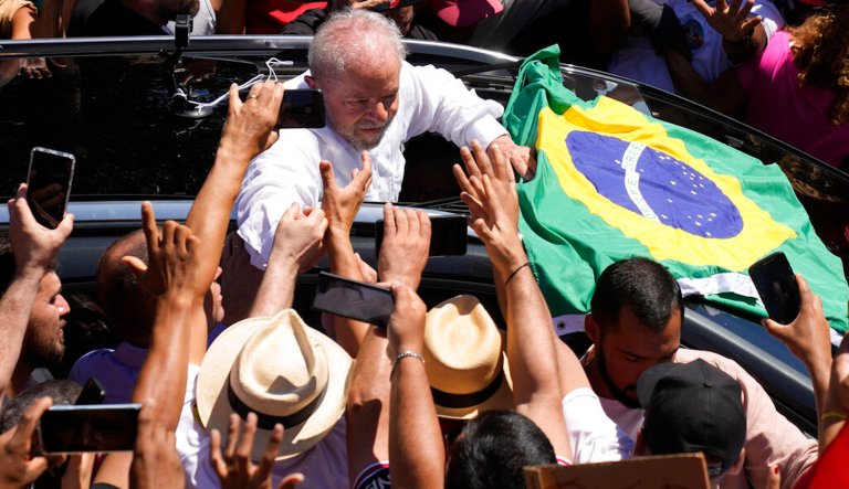 Lula defeats Bolsonaro in runoff to become Brazil’s president once again