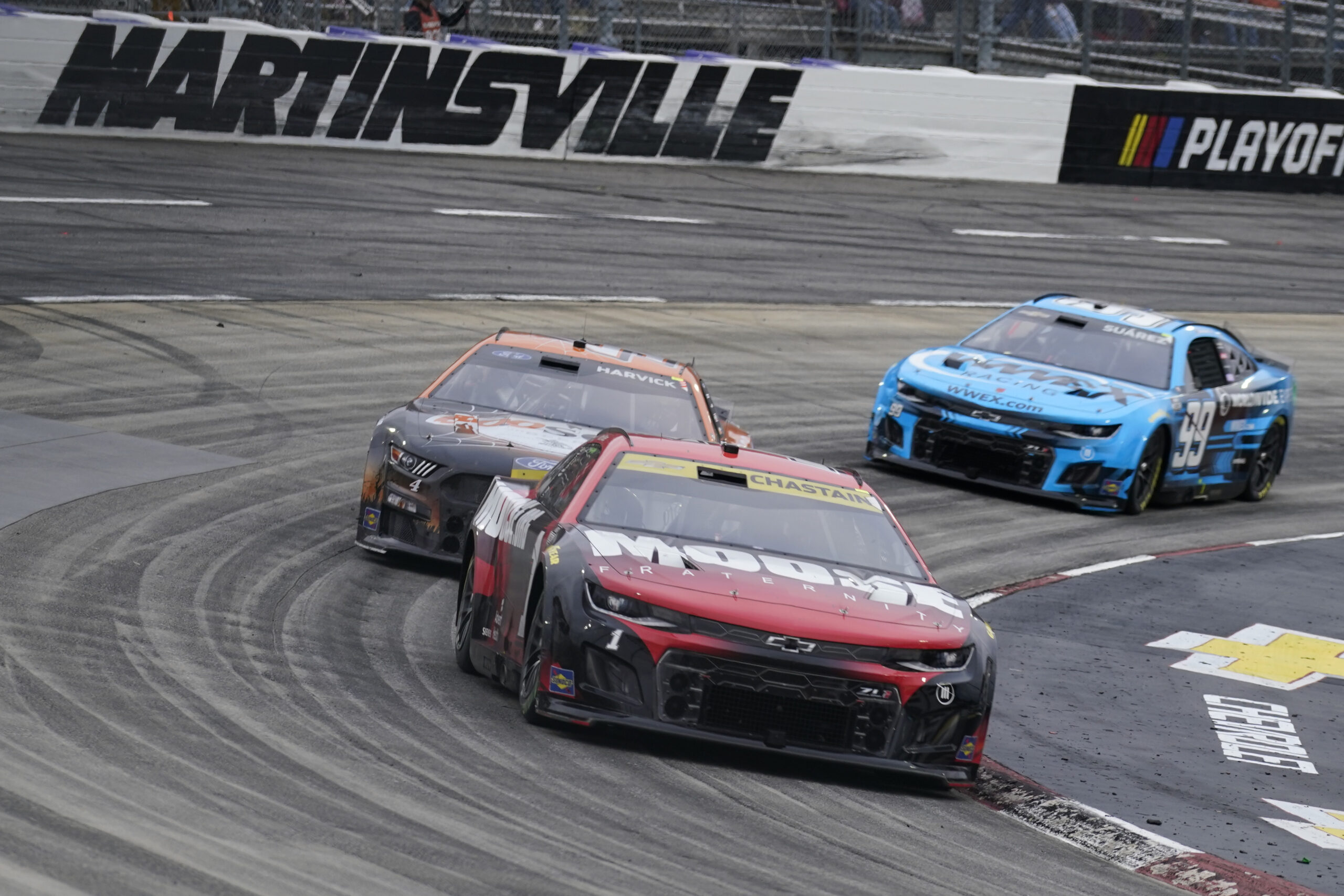 WATCH: NASCAR driver shocks competition with ‘ridiculous’ video game move