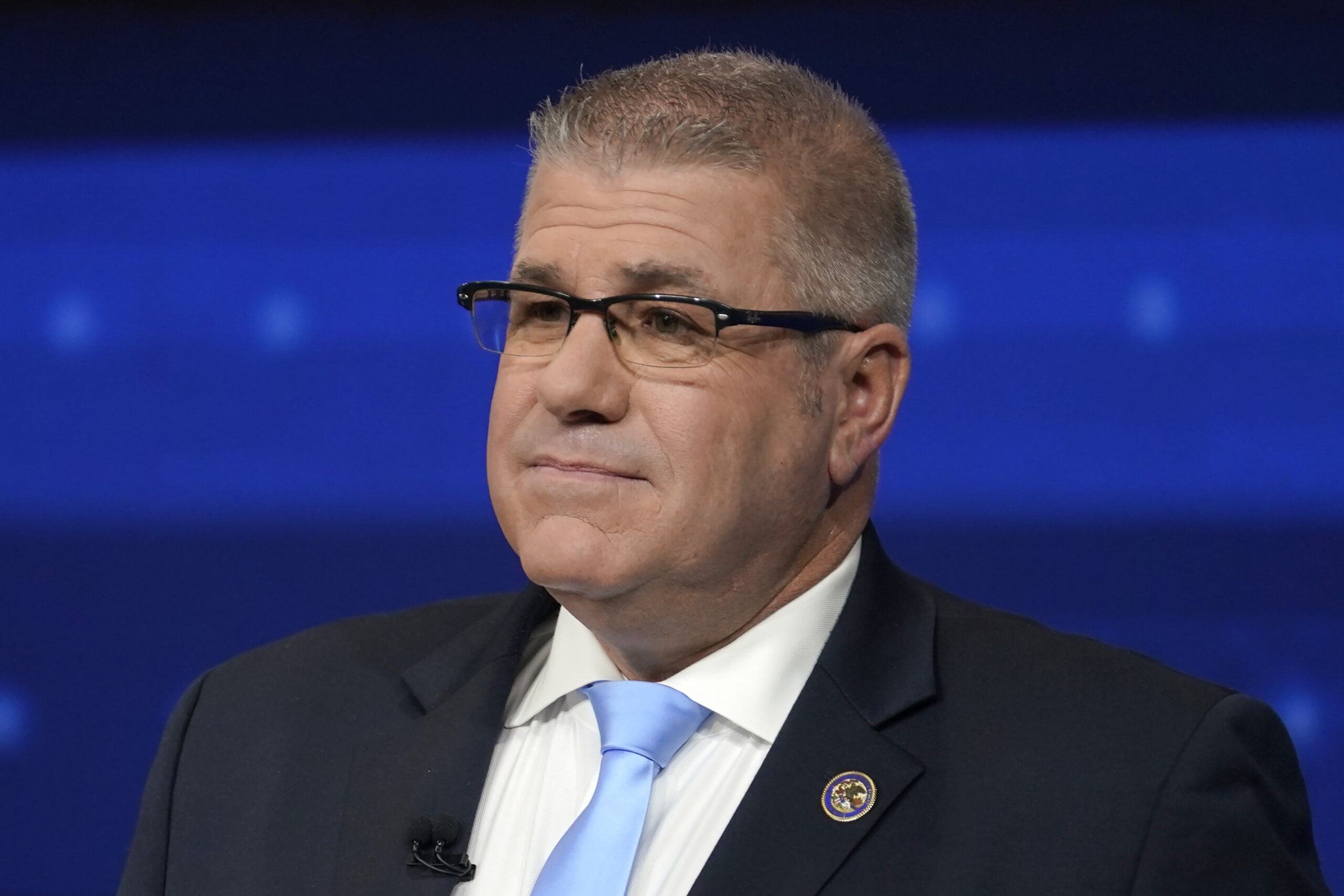 Darren Bailey enters race to challenge popular Republican in blue Illinois