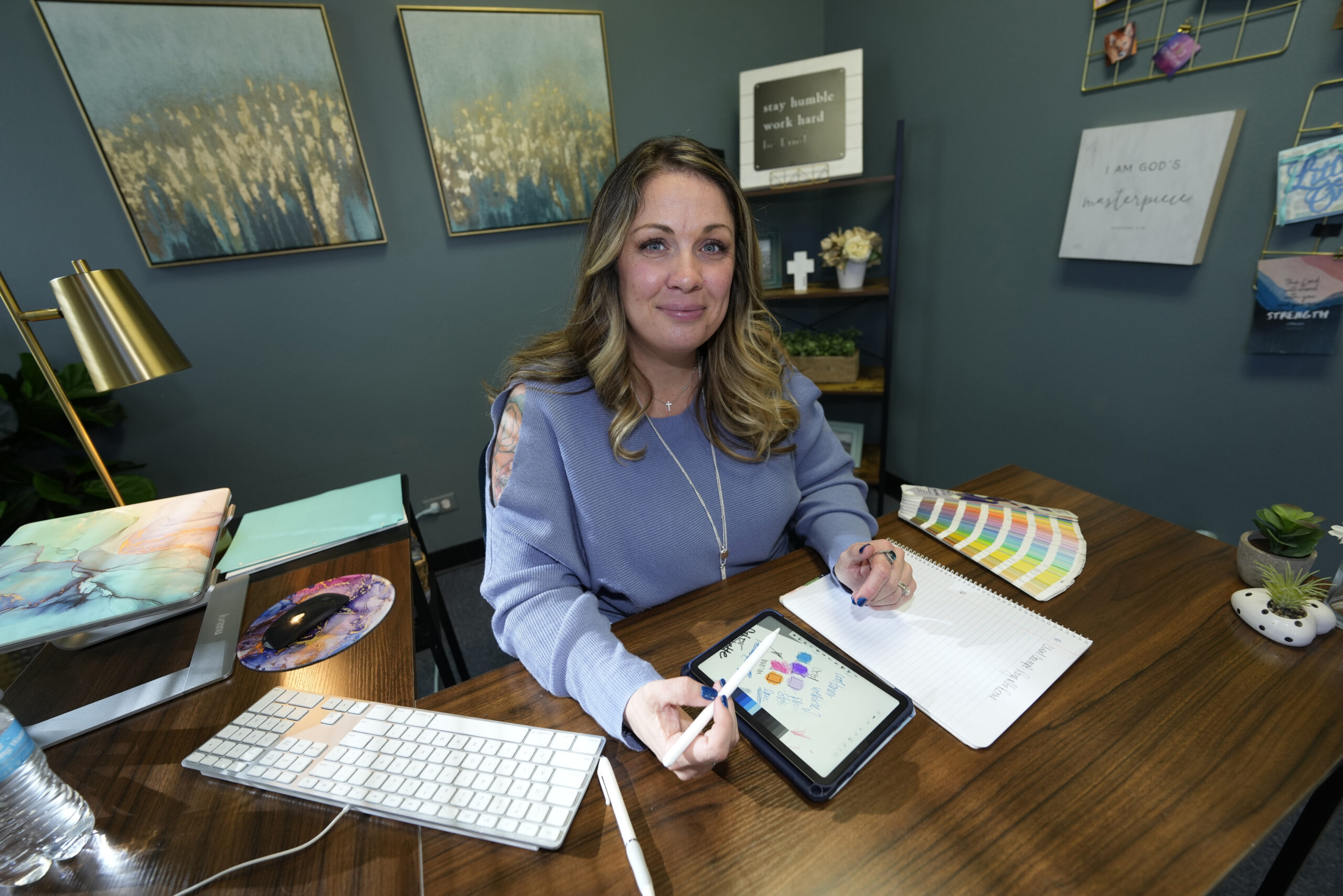 Supreme Court hears arguments over designer’s refusal to create for same-sex weddings