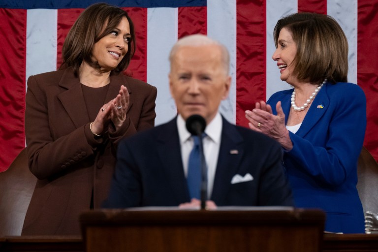 Does Pelosi stepping down give Democrats enough change for Biden to run again?