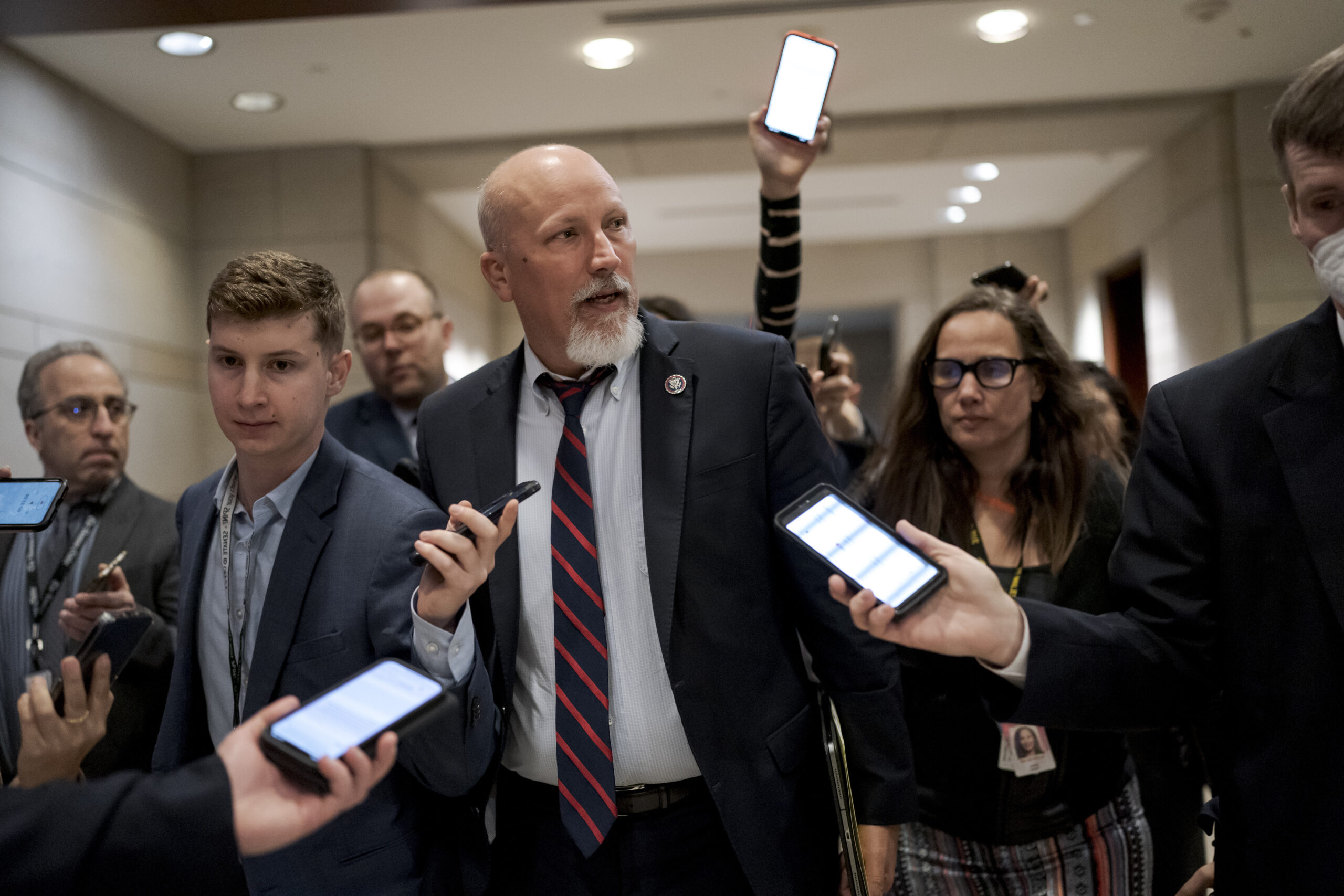 Government shutdown threat intensifies as Republicans use border security as collateral