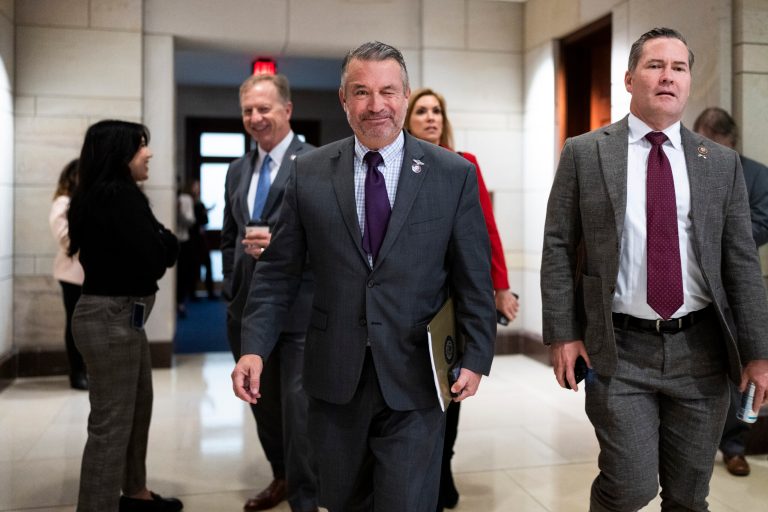 Desperate deal: Centrist Republicans may join Democrats to end speakership nightmare