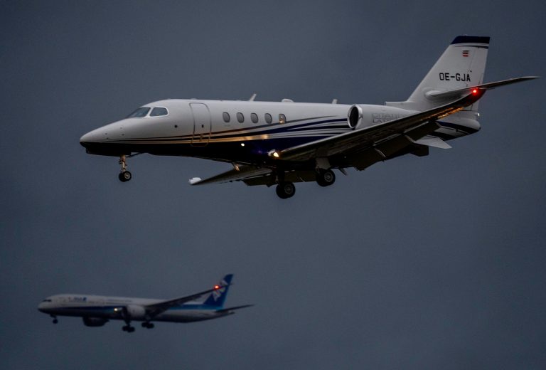 Plane door falls from sky, lands in Nevada shopping center