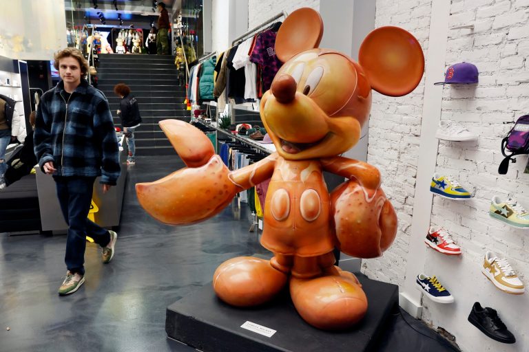 ‘Lobsta Mickey’ statue resurfaces in Boston