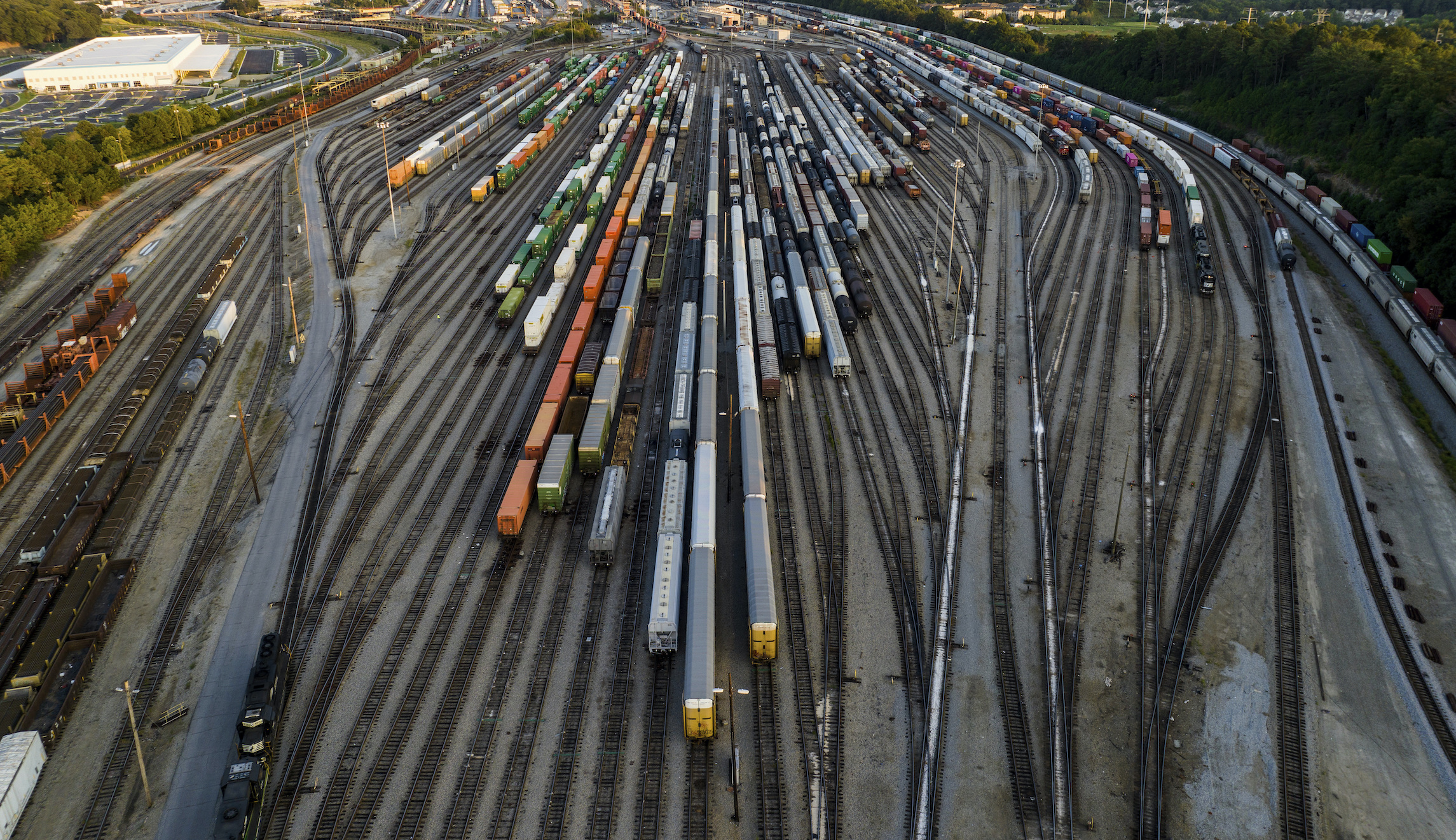 Paid leave provision for rail workers faces uphill battle in Senate