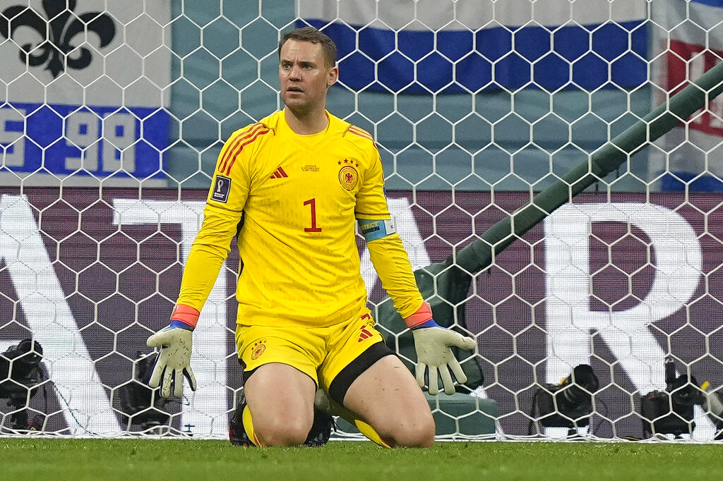 World Cup 2022: Germany captain Manuel Neuer breaks his leg while skiing