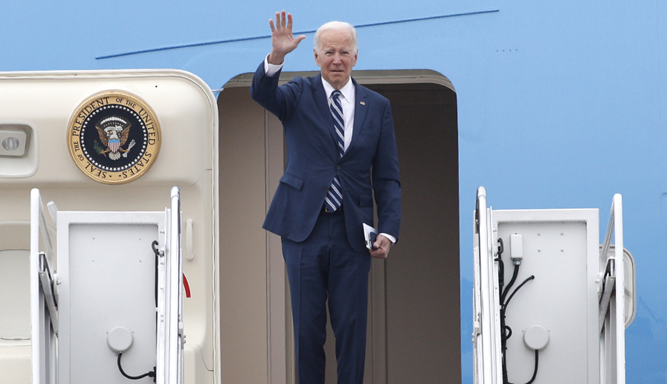 White House says Georgia voters should look to Biden’s record in runoff