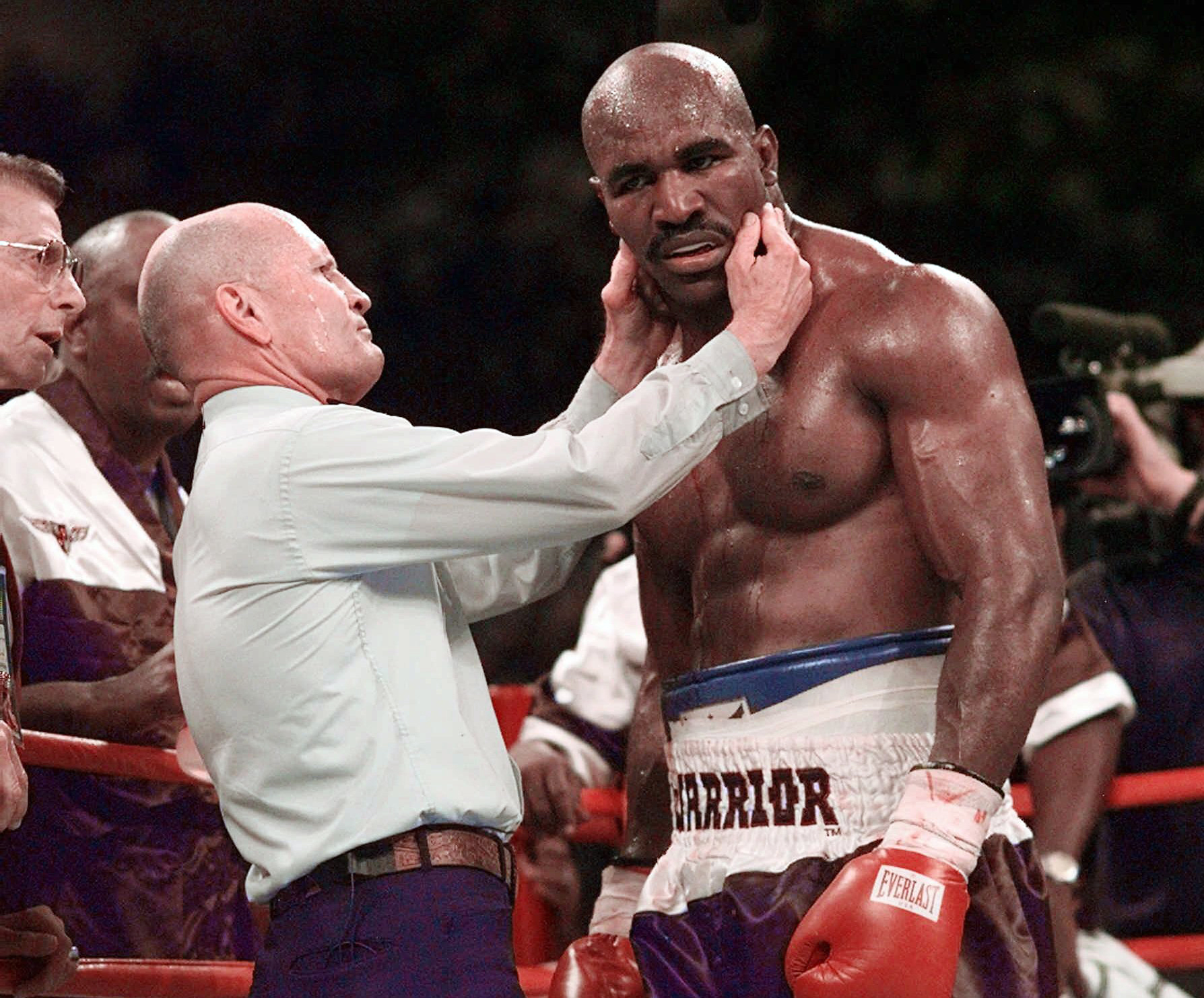Mills Lane Dead: Hall of Fame boxing referee from infamous Tyson vs Holyfield fight dies at 85