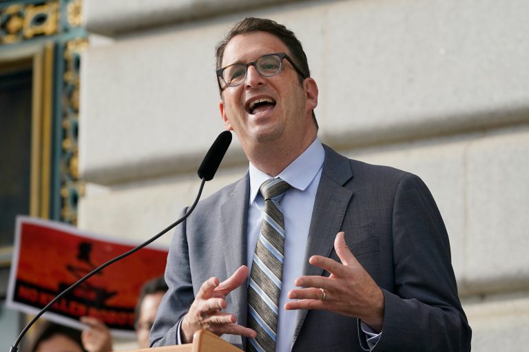 San Francisco lawmaker wants to ban security guards from drawing guns during thefts