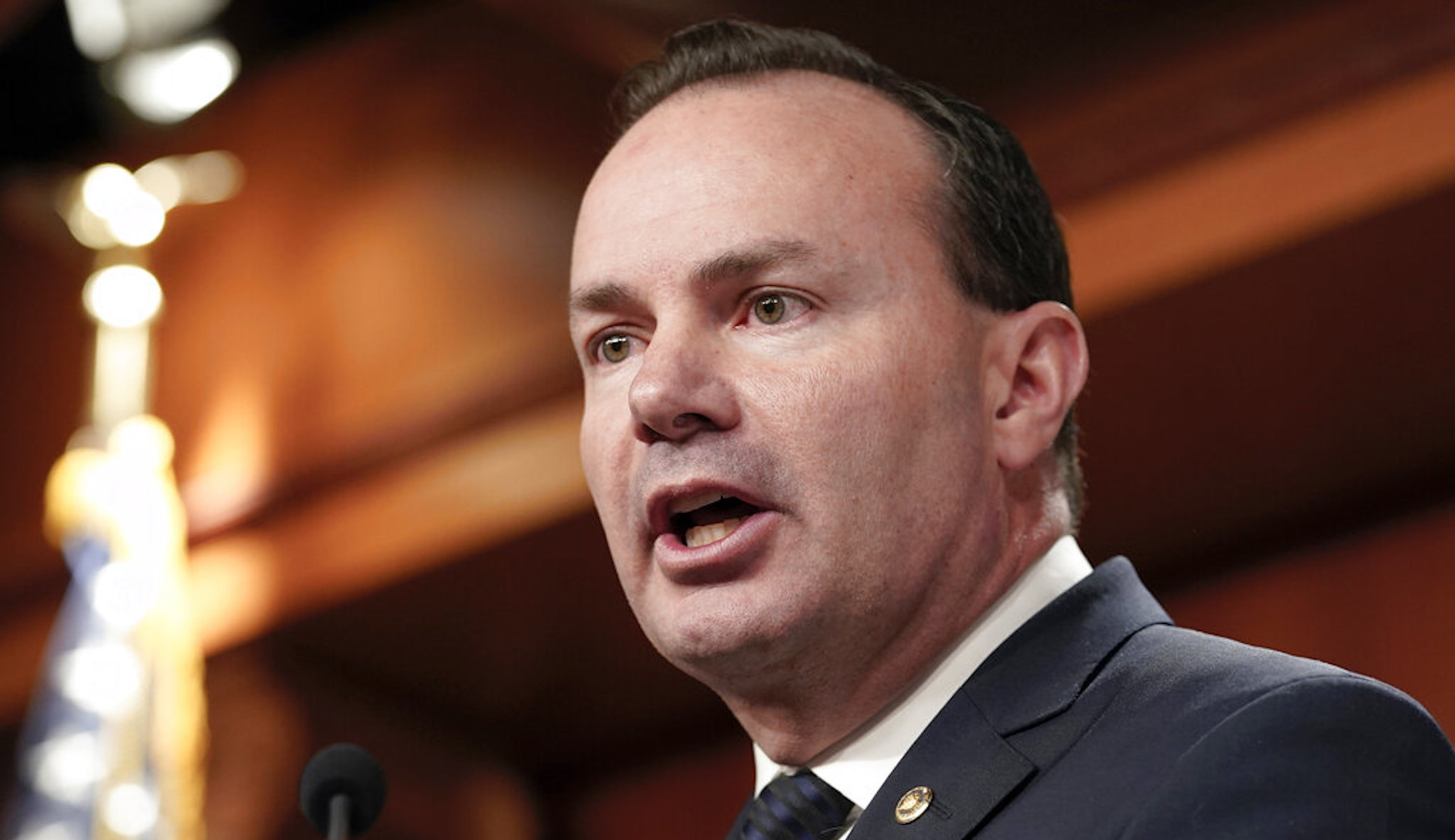 Mike Lee says Senate Republicans will back House GOP in White House debt limit fight