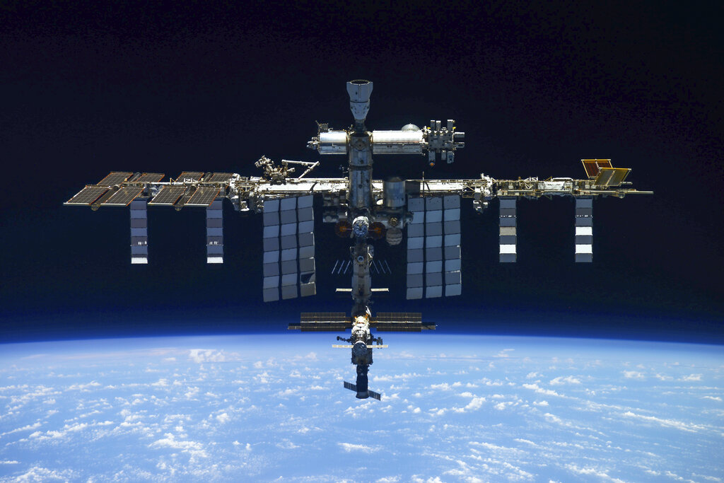 Micrometeorite strike to blame for Russian space capsule coolant leak: Officials