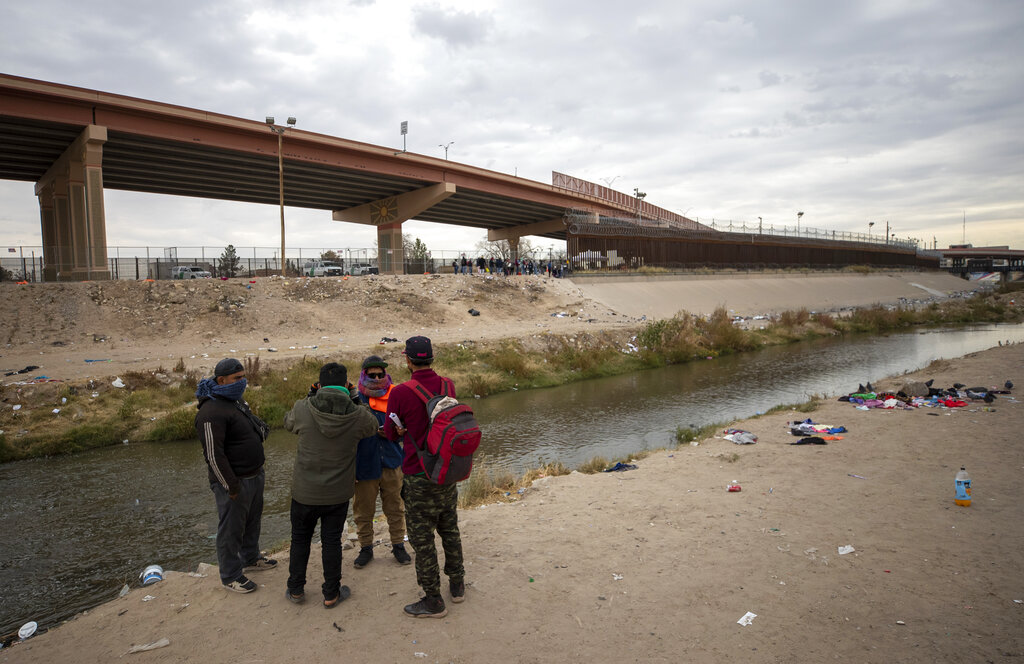Border warnings on Title 42 ‘doing the work of the smugglers,’ White House says