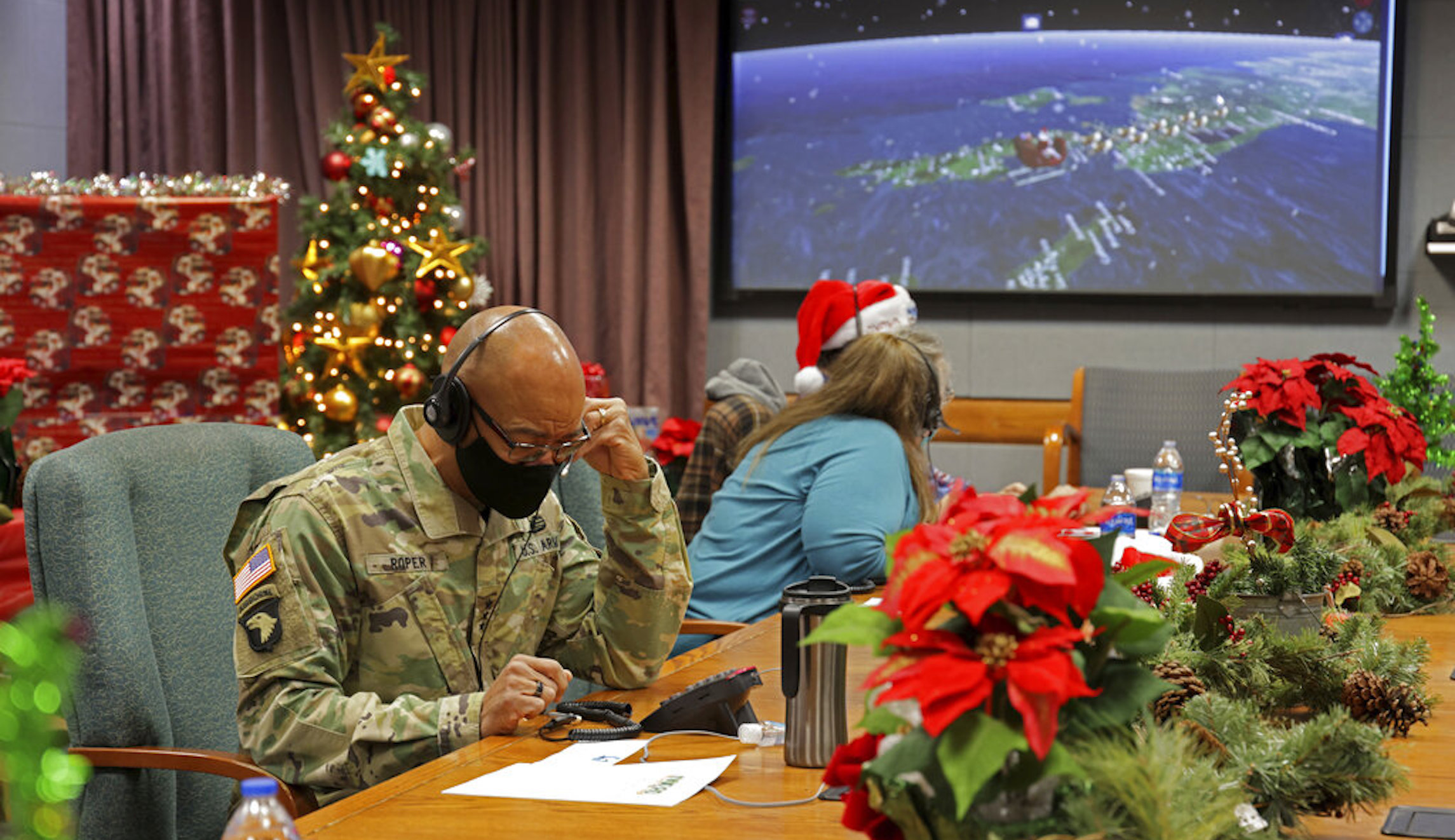 COVID-19 and bomb cyclone won’t slow Santa’s travels: US officials
