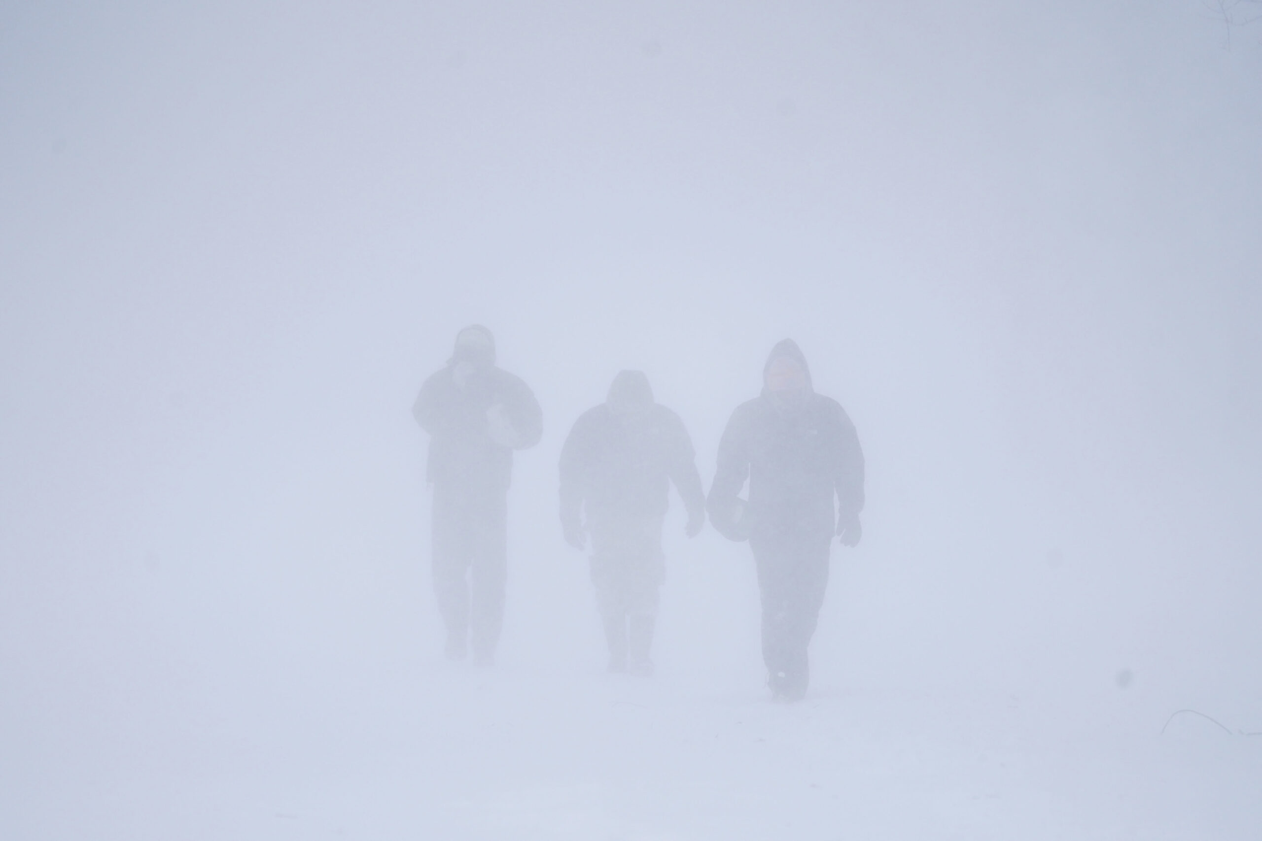 Winter storm deaths rise nationwide amid New York emergency declaration