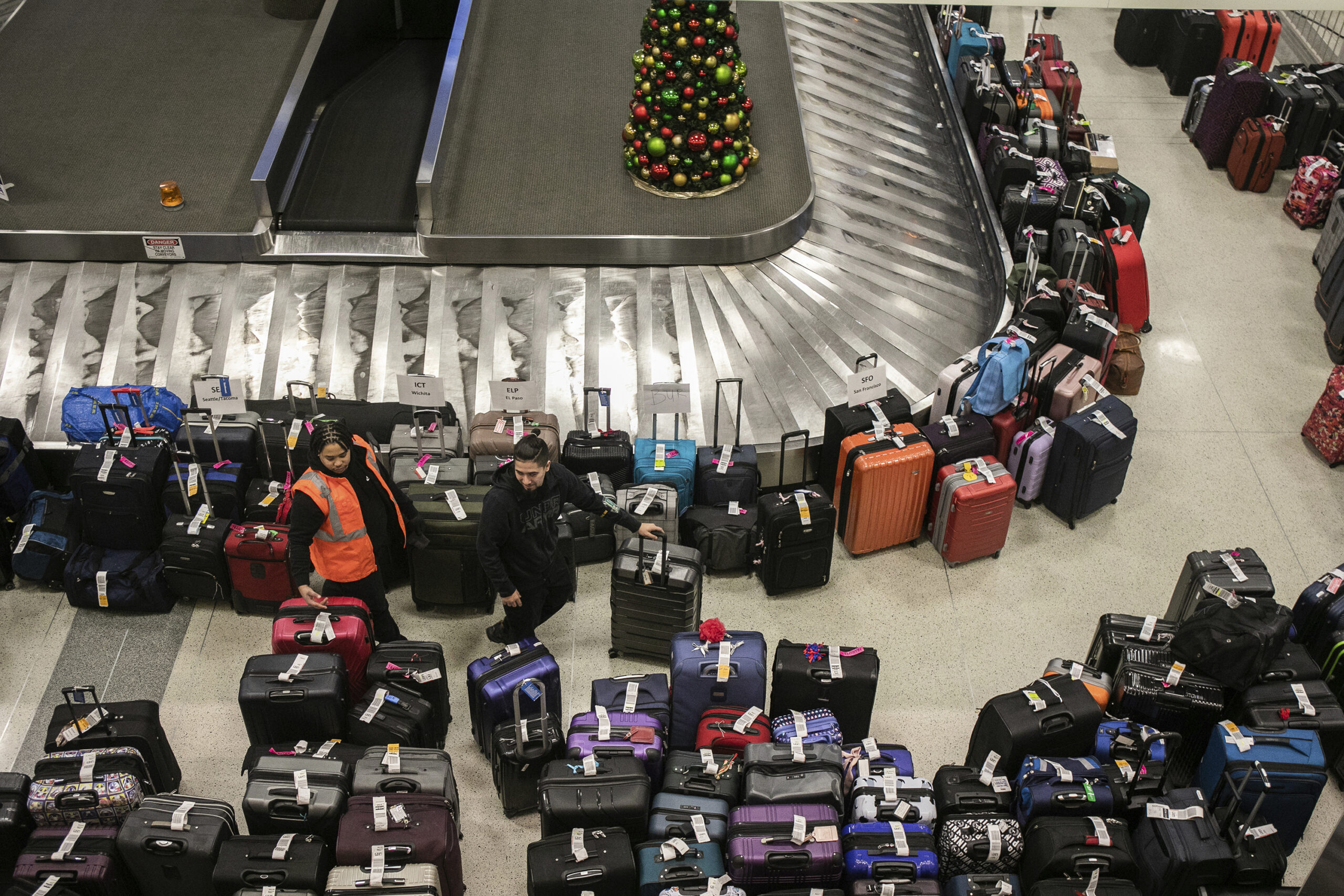 Bride-to-be set to miss wedding after Southwest cancellation