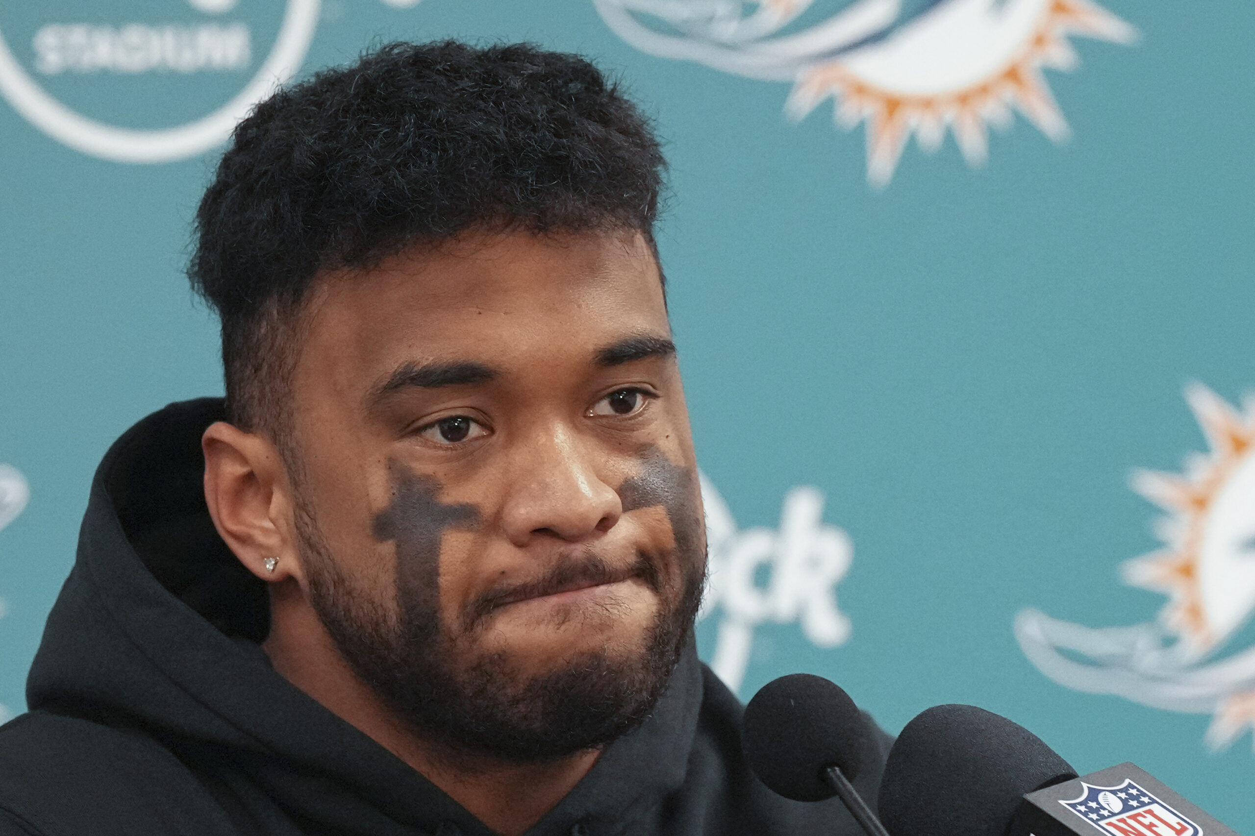 Tua Tagovailoa ruled out for playoff game after suffering concussion weeks ago