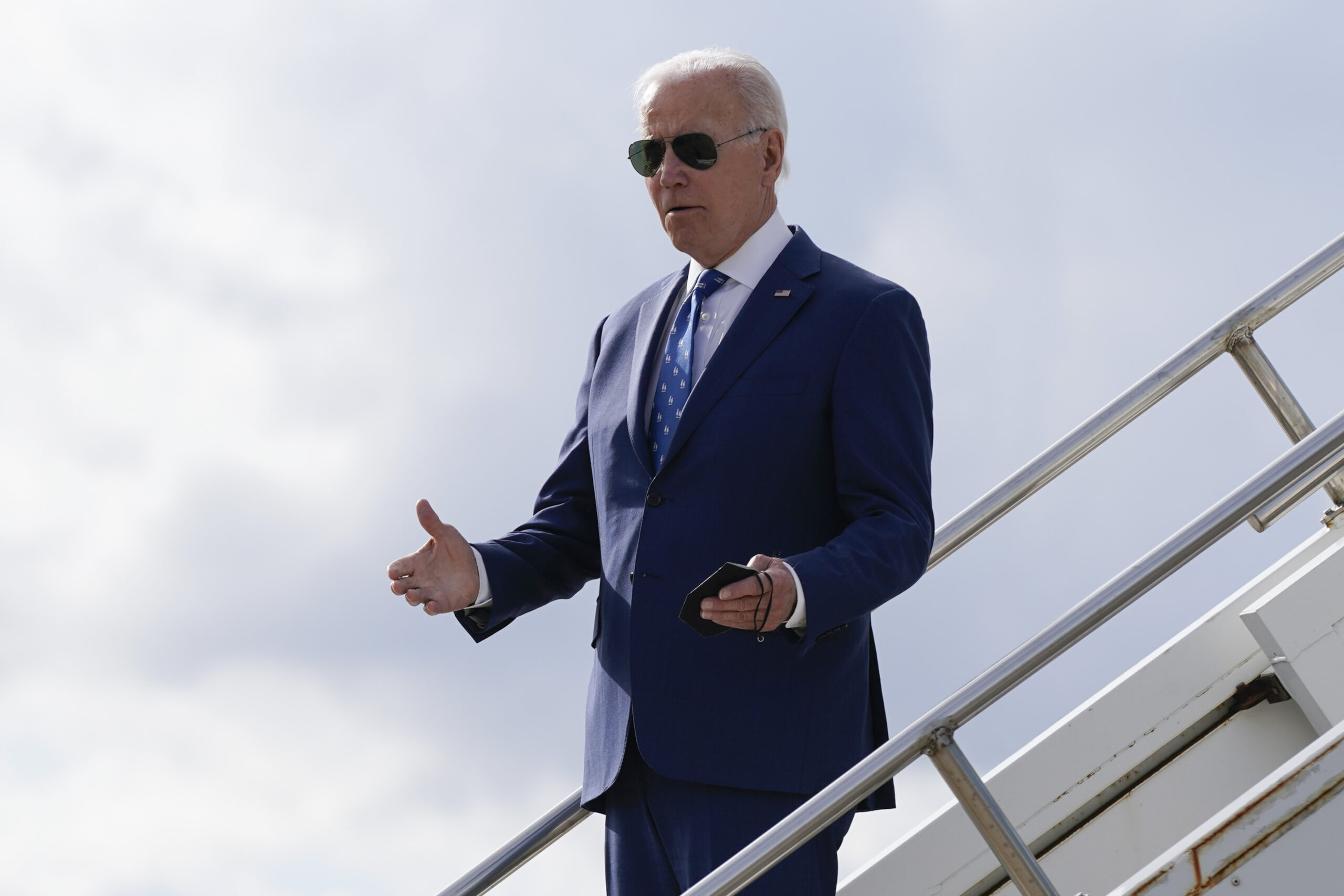 Biden mulls border stop during Mexico City trip next week