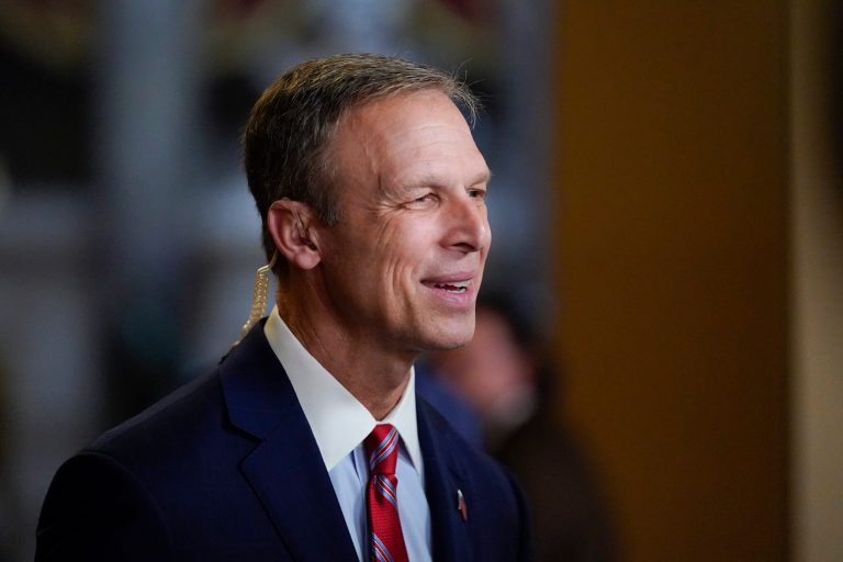 Scott Perry says ‘no agreement’ with McCarthy and accuses GOP leader of ‘betraying trust’