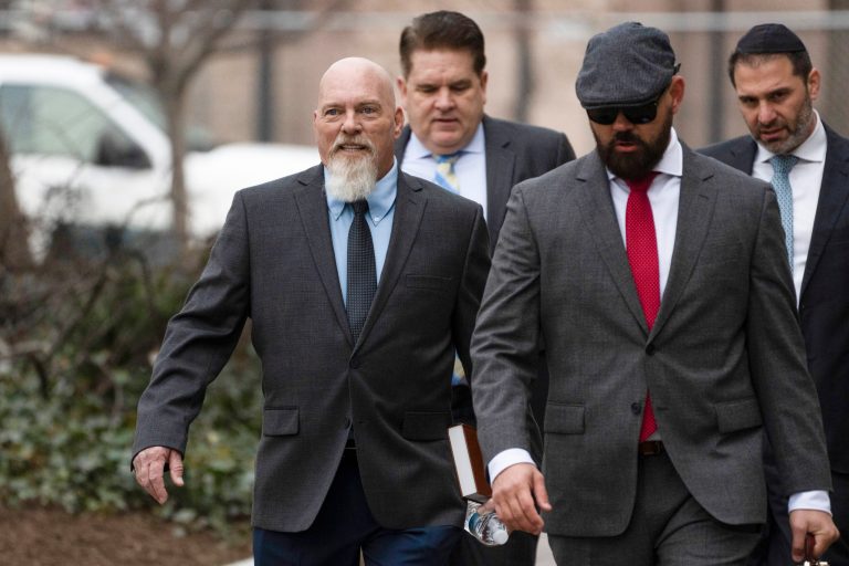 Richard Barnett trial: Man photographed in Pelosi’s office on Jan. 6 ‘came prepared for violence,’ prosecutors say