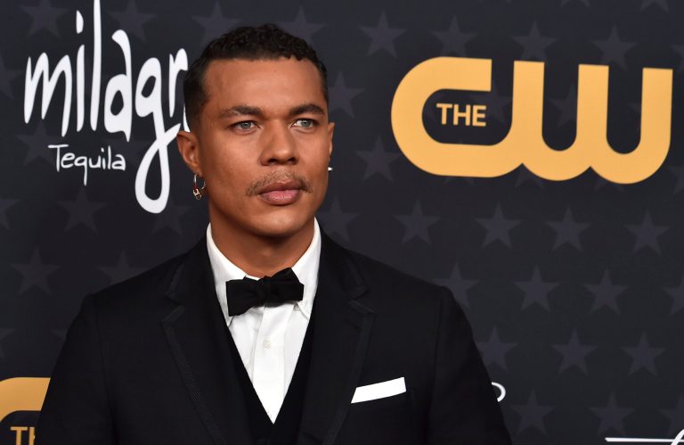 Actor claims need for on-set therapist over racist backlash to ‘Rings of Power’