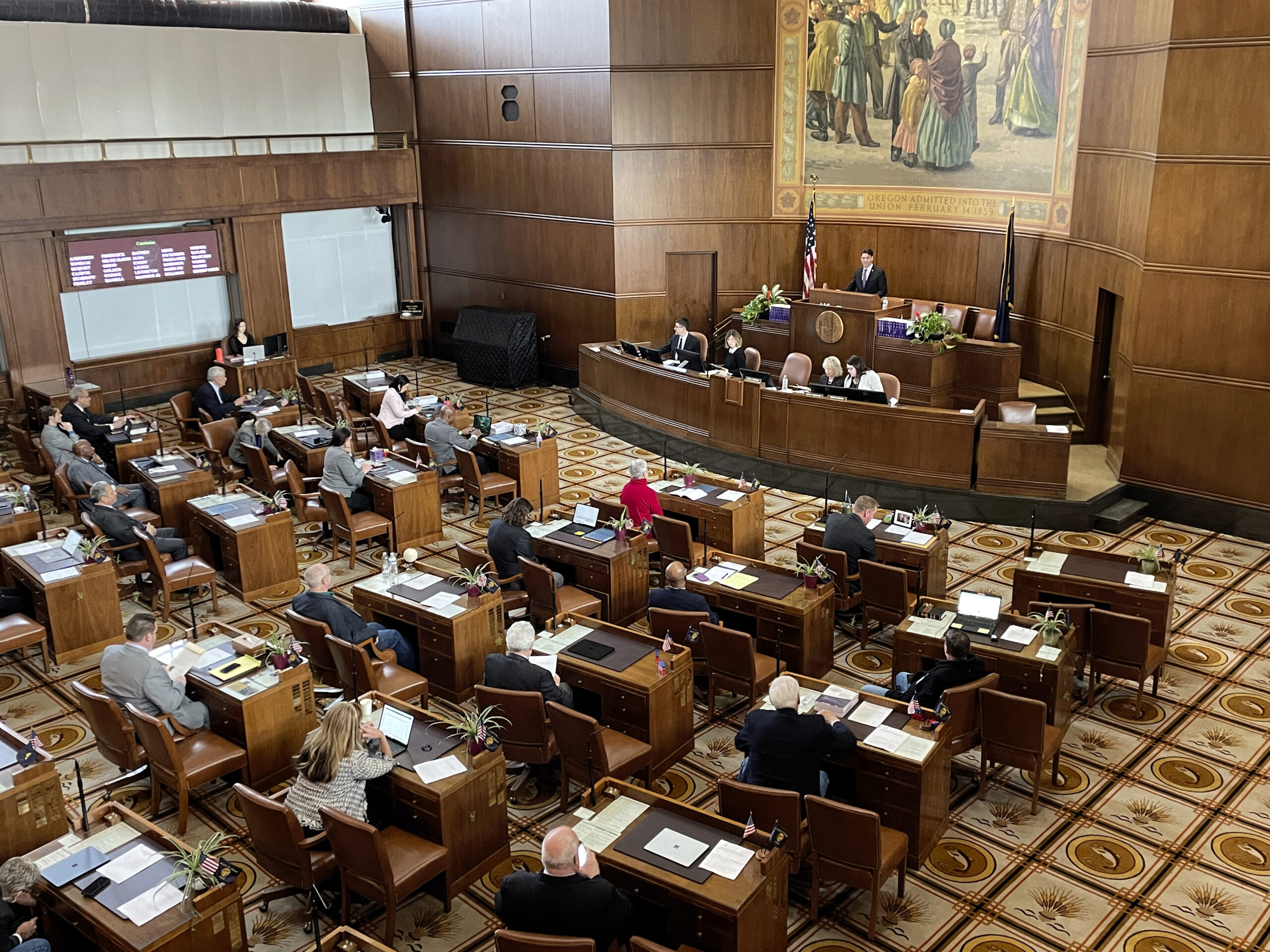 Oregon poised to expand voting to prisoners