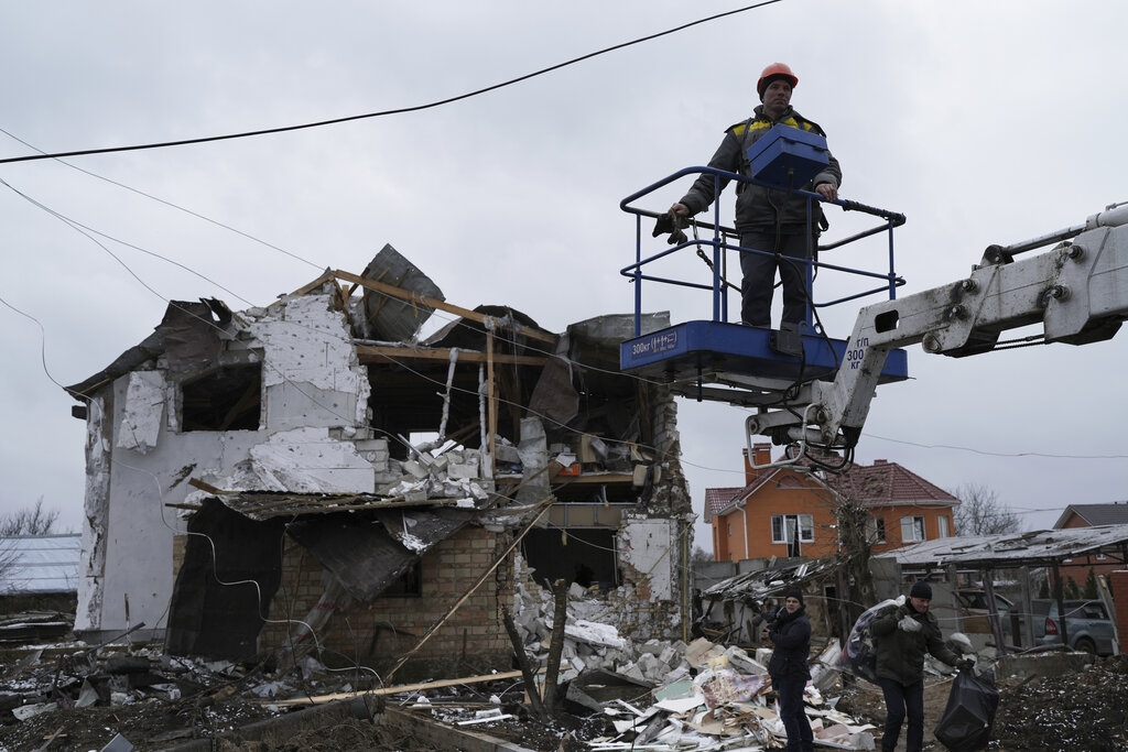 Biden administration announces more than $2 billion in military aid to Ukraine