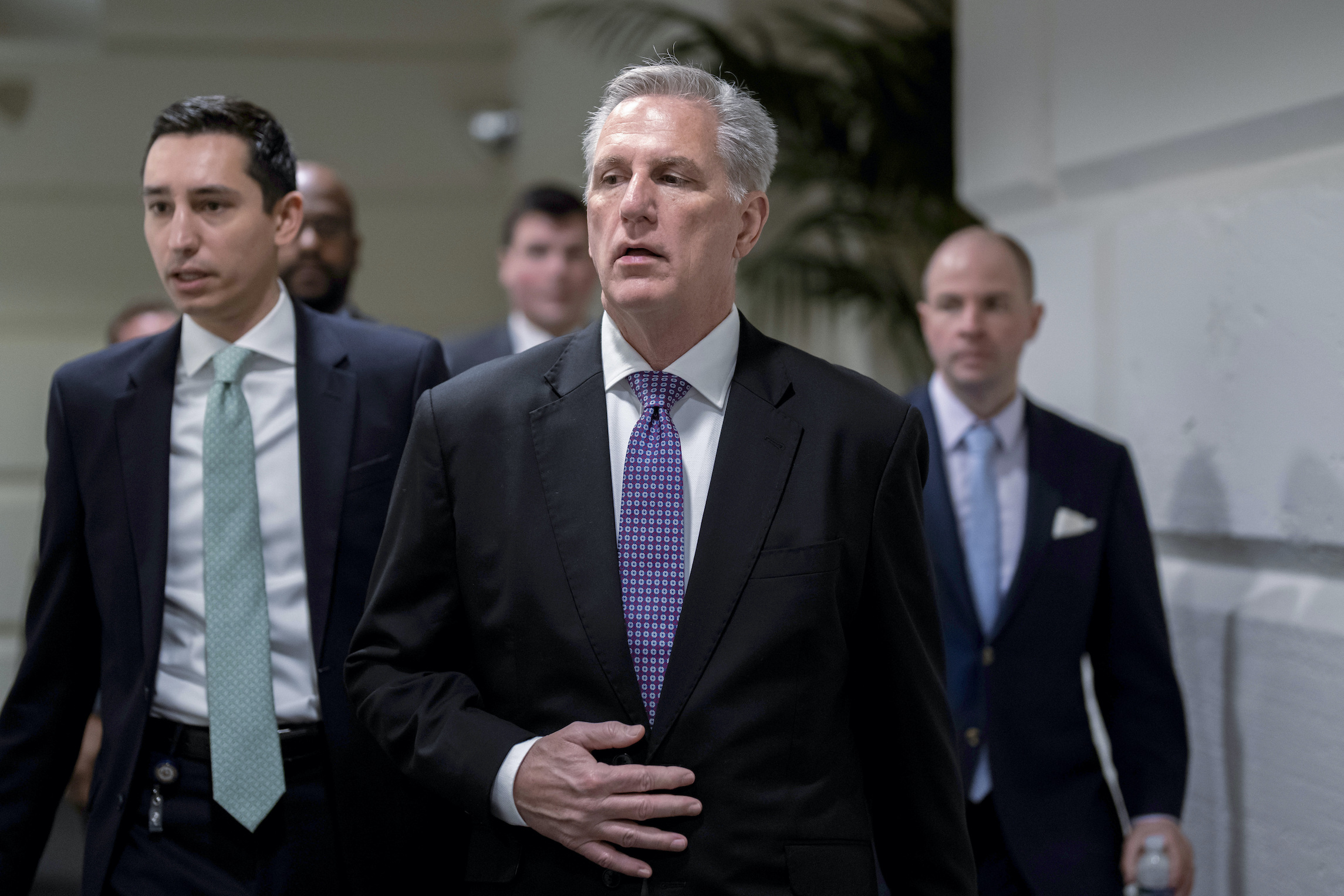 McCarthy enters the lion’s den with his gavel and Biden’s reelection on the line