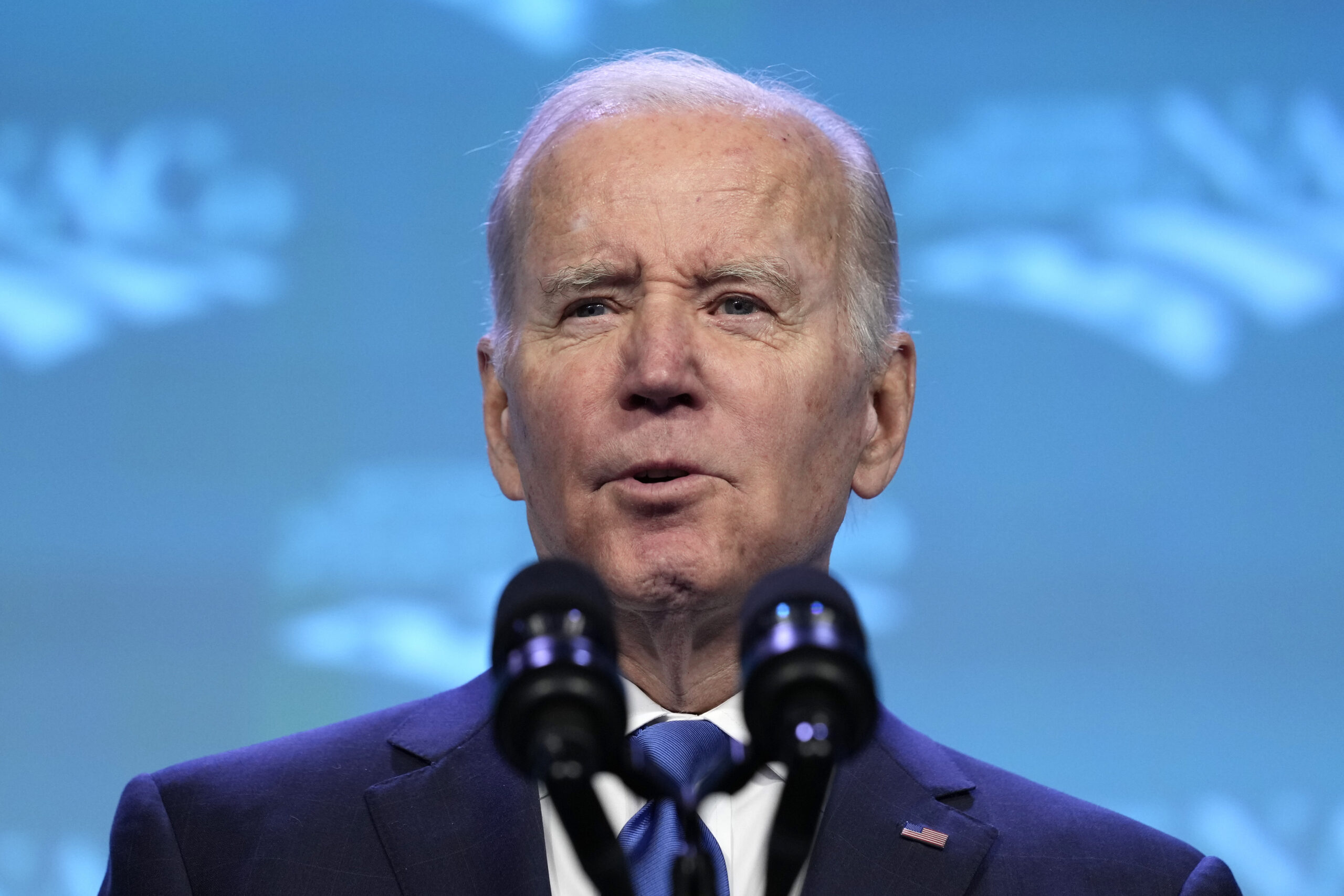 Biden mulls public speech on China spy balloon uproar ahead of Poland trip