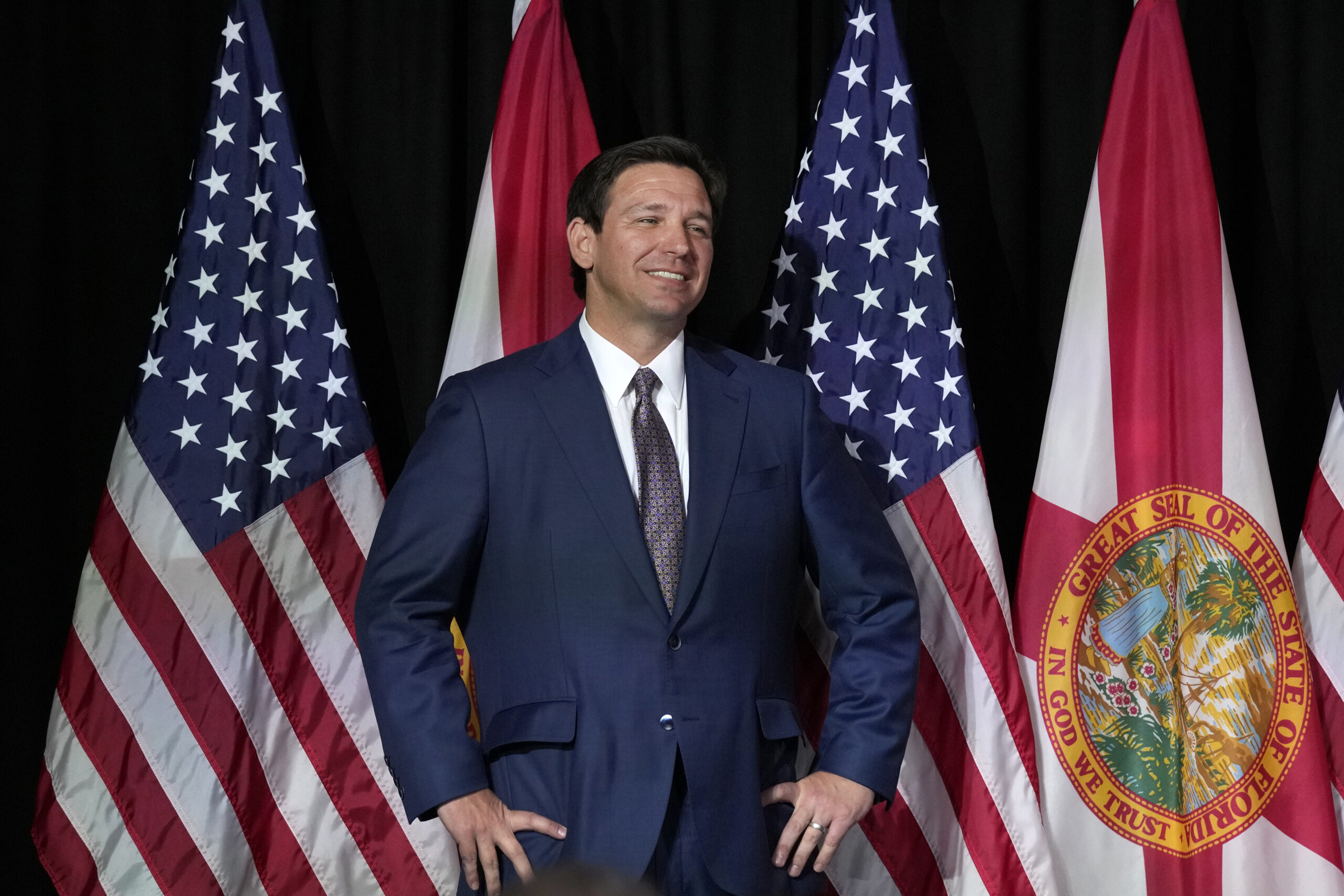 DeSantis to huddle with donors and influencers near Mar-a-Lago amid 2024 buzz