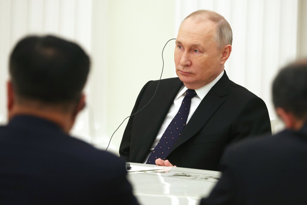 Kremlin brushes off China’s peace proposal for Ukraine