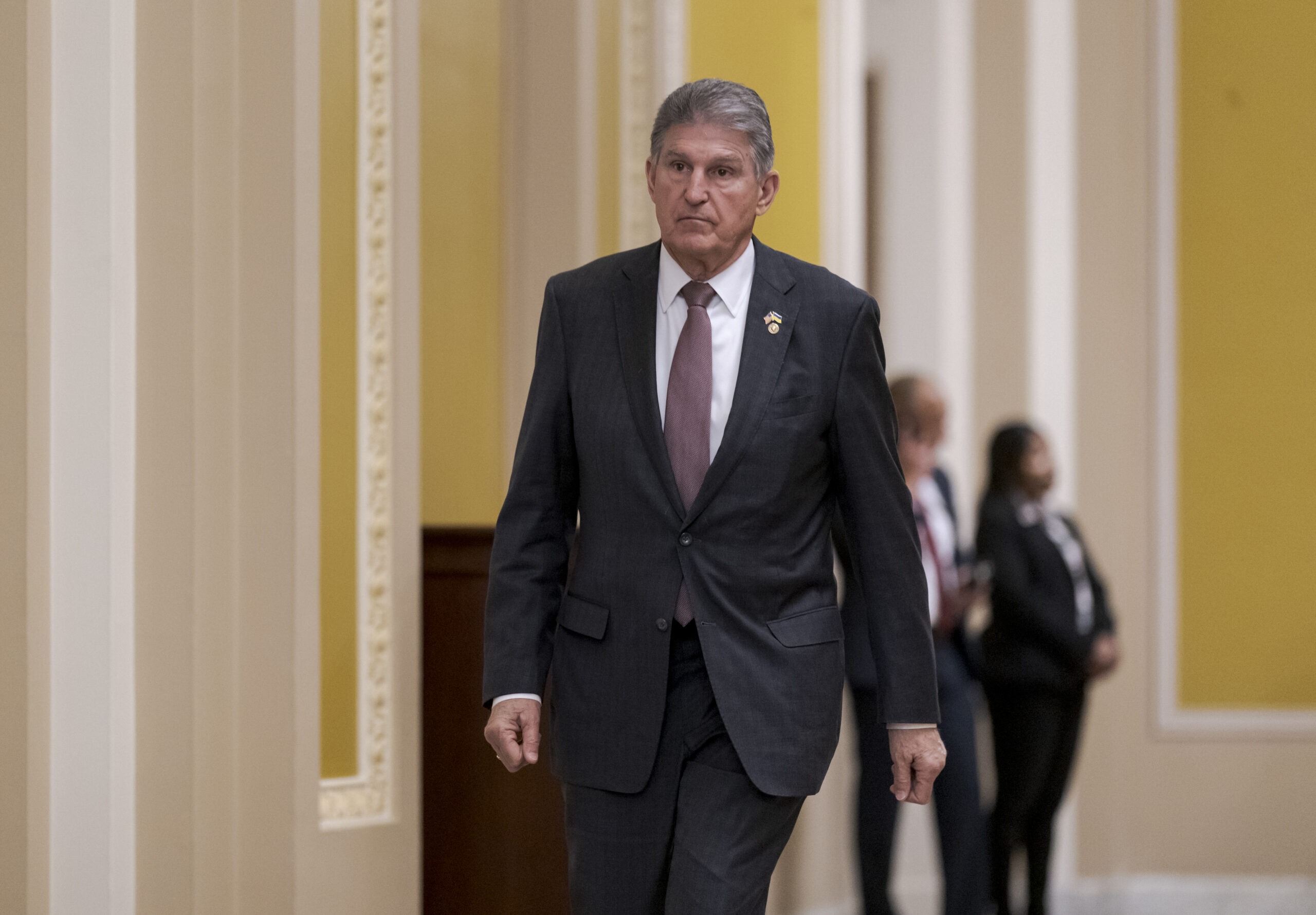Joe Manchin hammers ‘dysfunctional’ Biden on call with 2024 third party