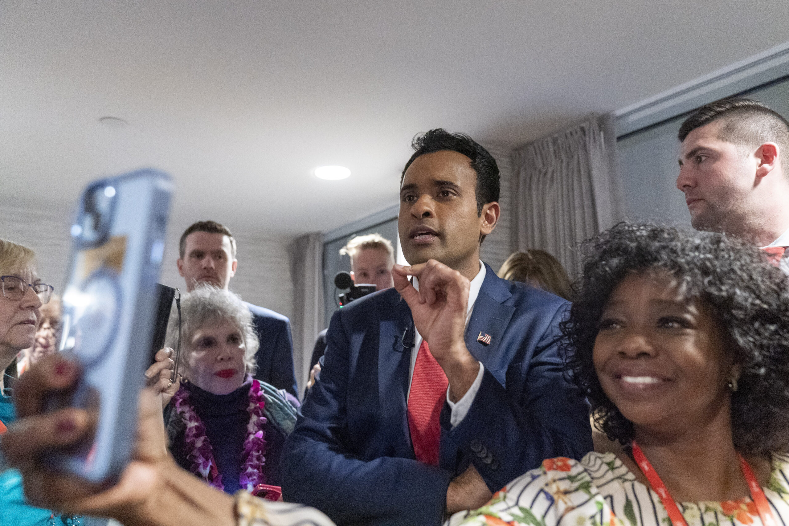 Trump campaign veteran recruited by 2024 GOP hopeful Vivek Ramaswamy