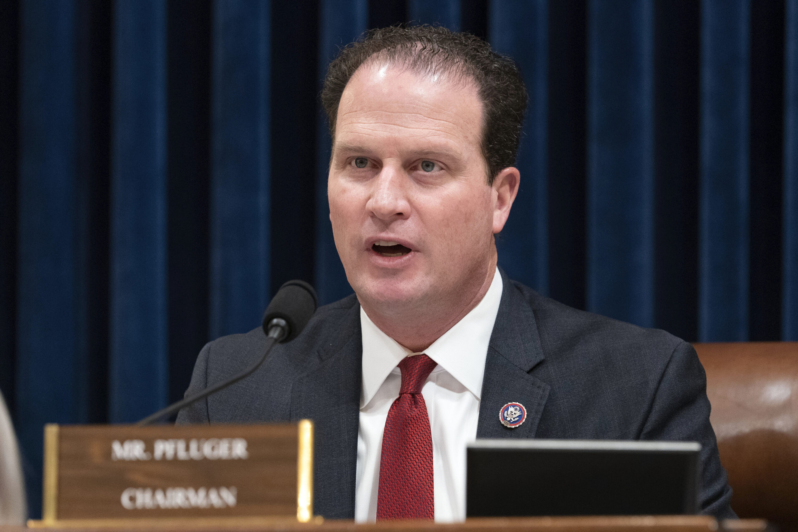 FBI official admits to GOP chairman she has not read Durham report