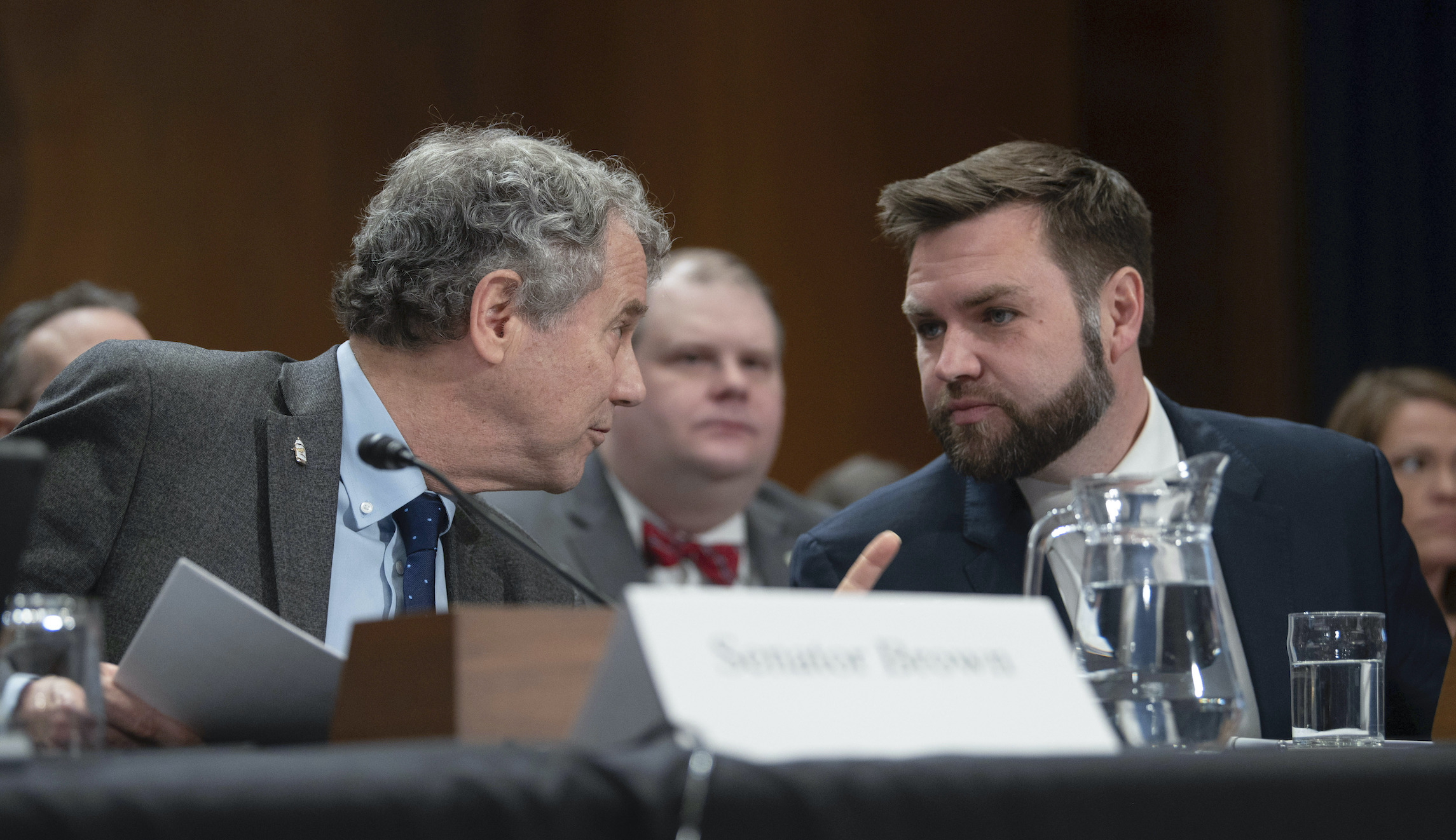 Vance says rail safety bill ‘privately’ has votes needed to pass Senate