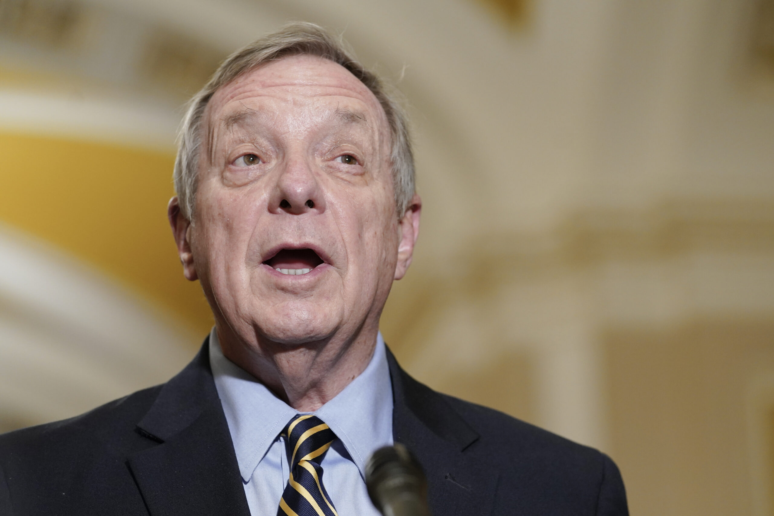 Durbin ‘concerned’ Biden isn’t doing enough to stop illegal e-cigarettes