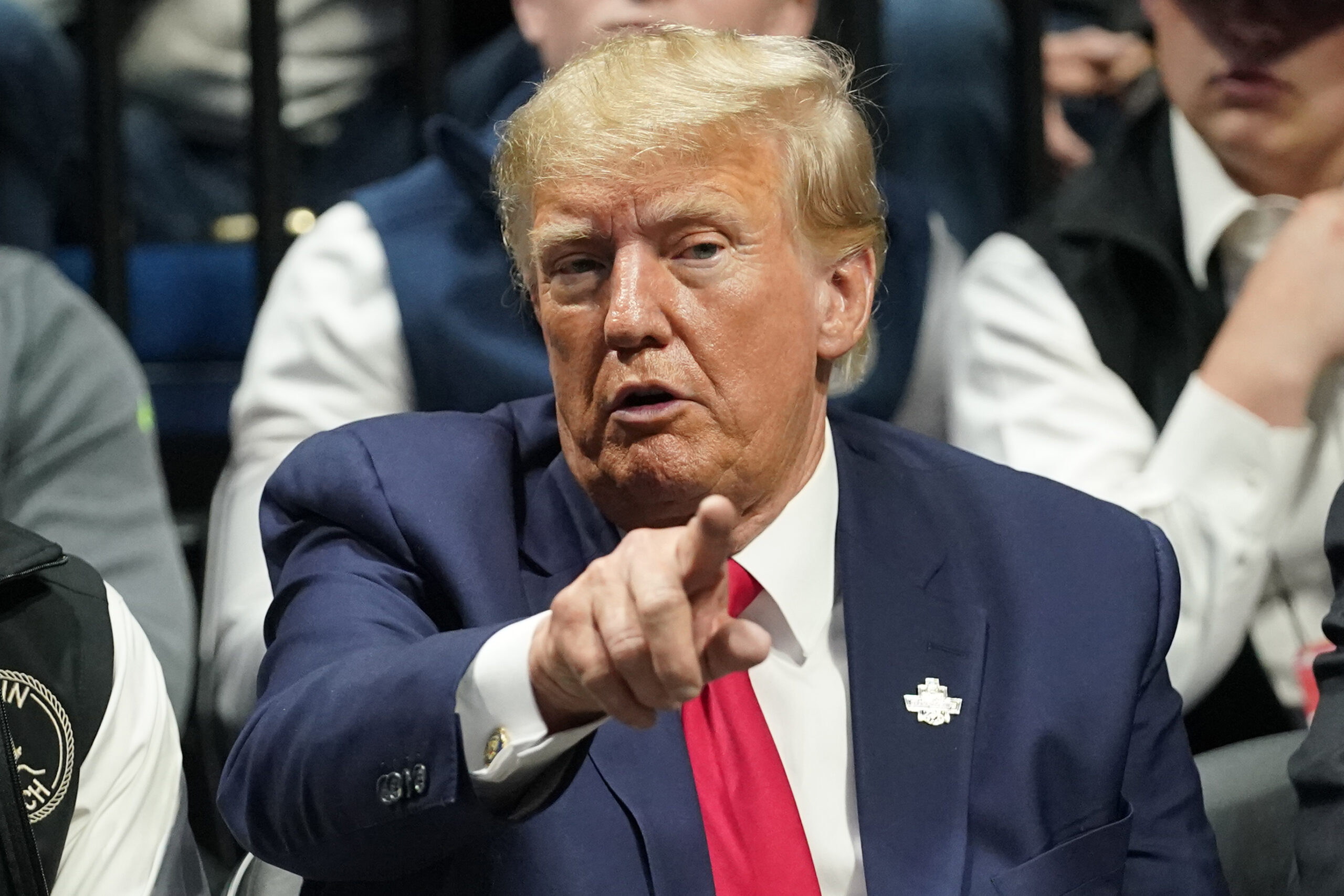 Trump says getting shot during arrest would win him the presidency in 2024: Report