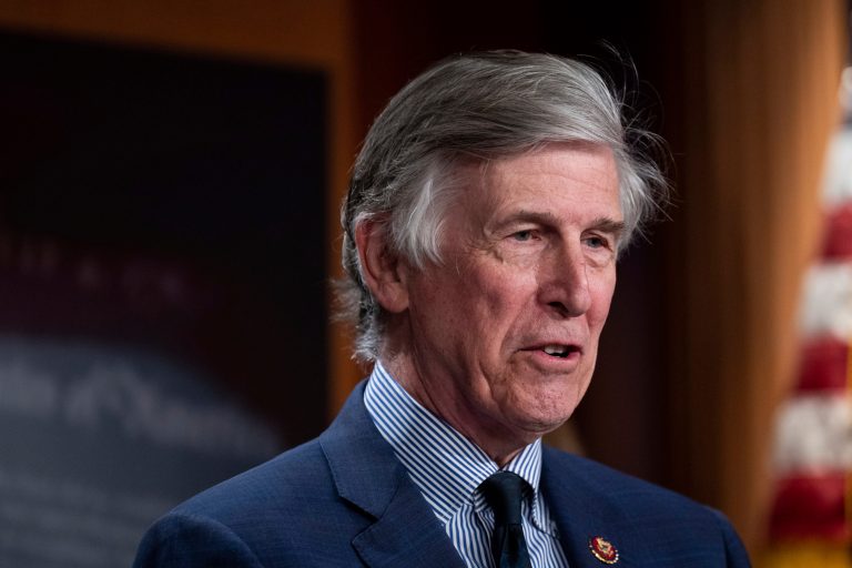 Another Democrat breaks with Biden over electric vehicle tax credit guidance