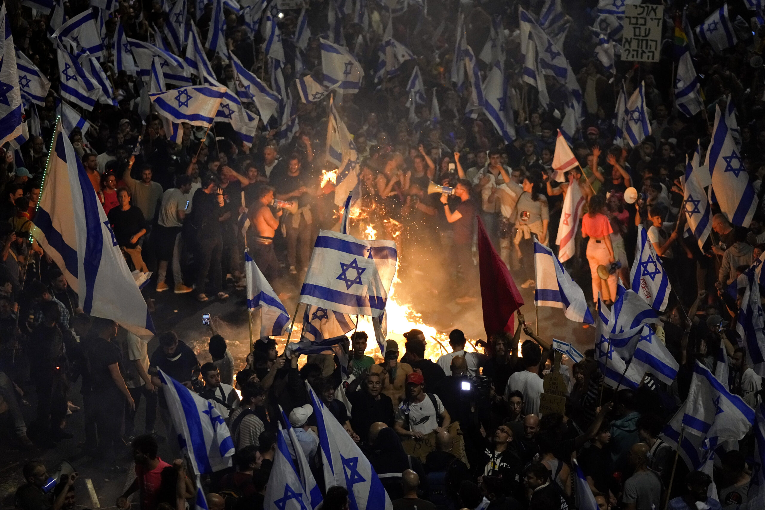 Protests and strikes break out in Israel over Netanyahu’s desired judicial overhaul