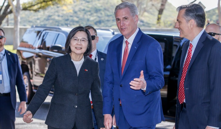 Did China’s consulates send protesters to the Tsai-McCarthy meeting?