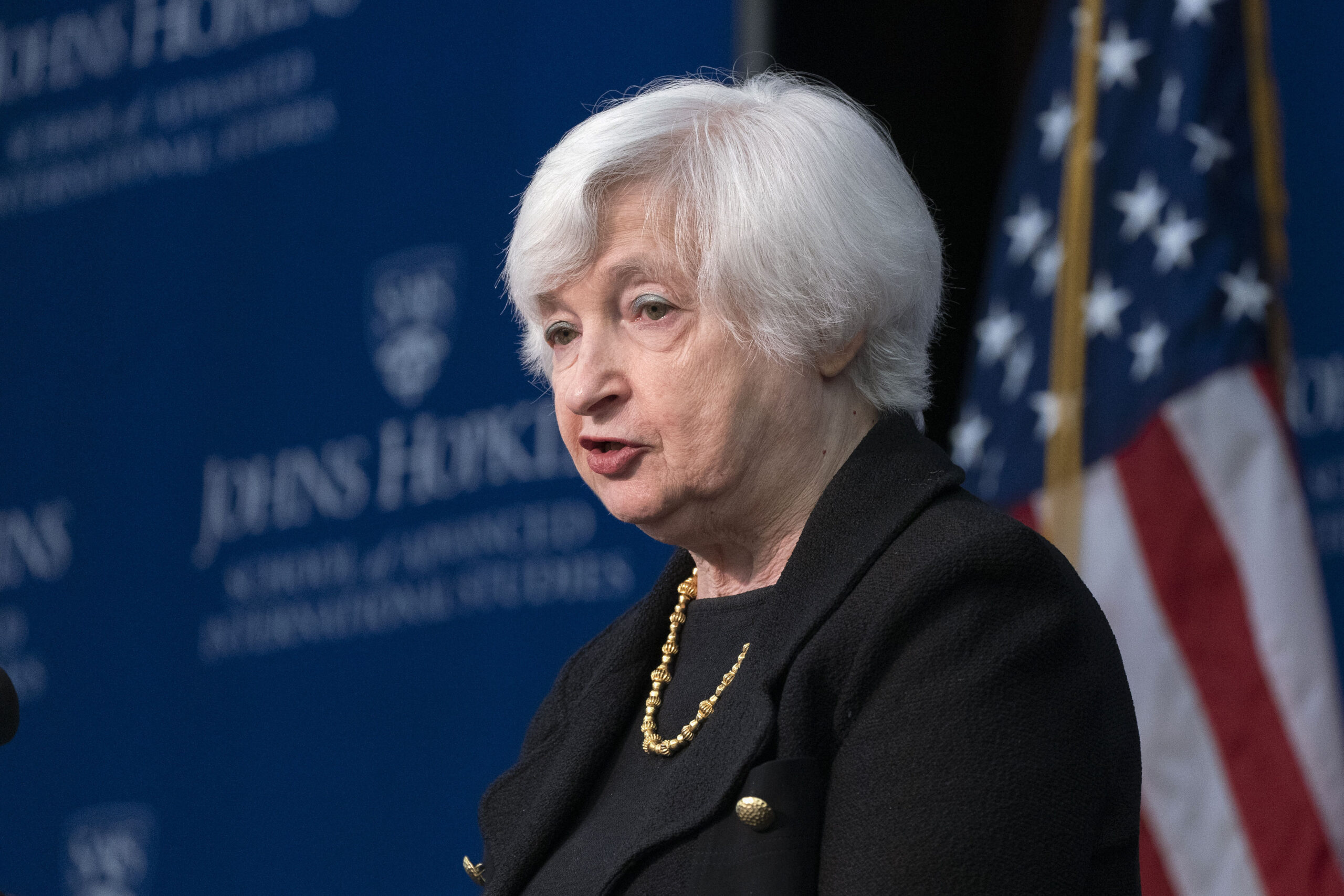 US could default by June 1 without debt ceiling hike, Yellen warns