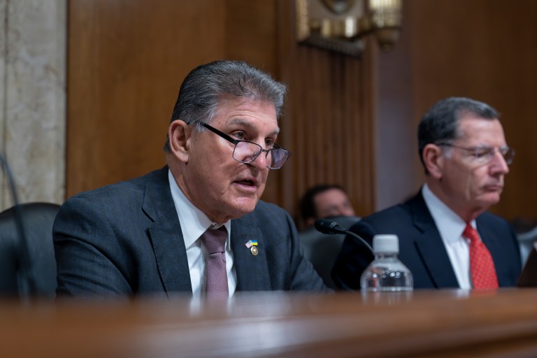 Manchin blasts ‘divided’ politics in Washington that force people to ‘pick a side’