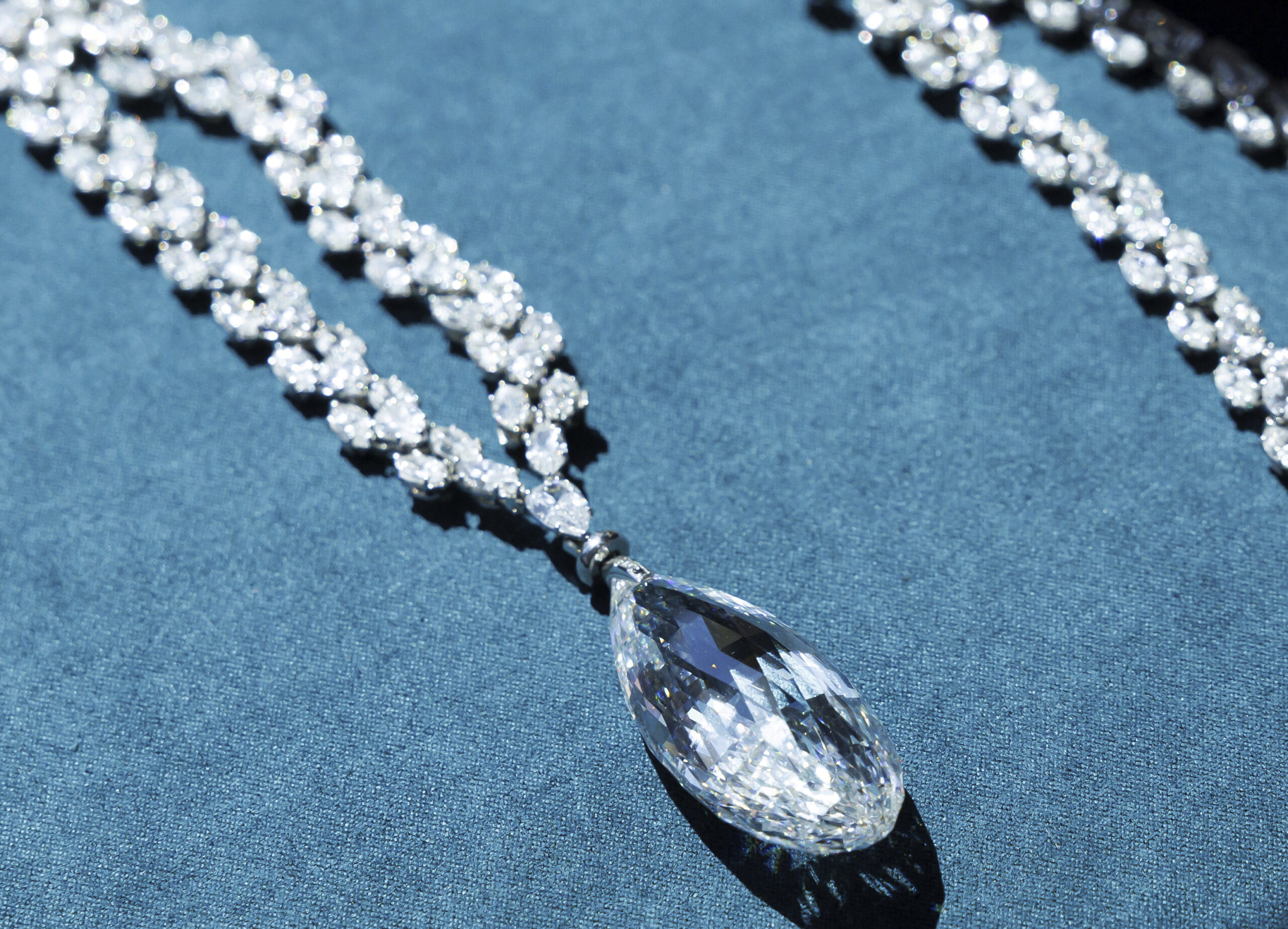 Jewelry auction with Nazi links fails to meet expectations after pushback