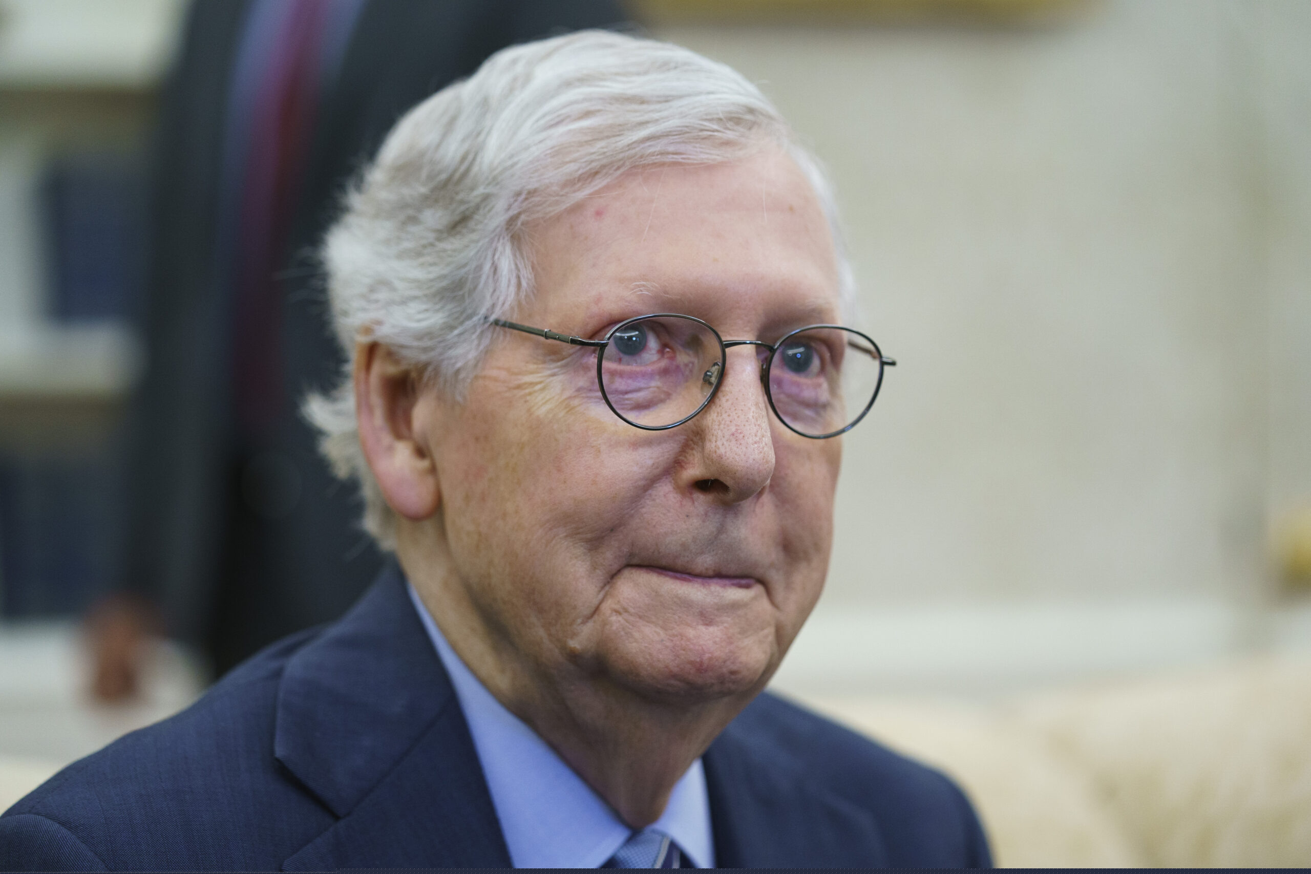 Mitch McConnell, tribute-giver-in-chief to staff he ‘loves’