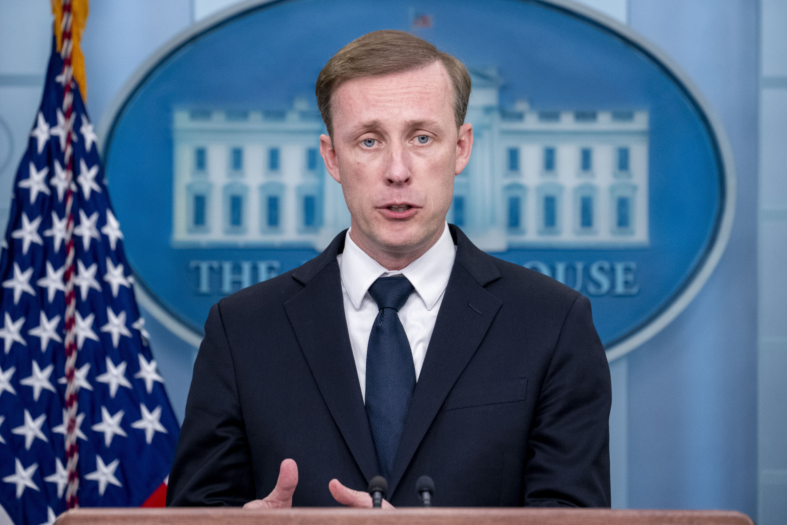 Secret Service investigating intruder at home of national security adviser